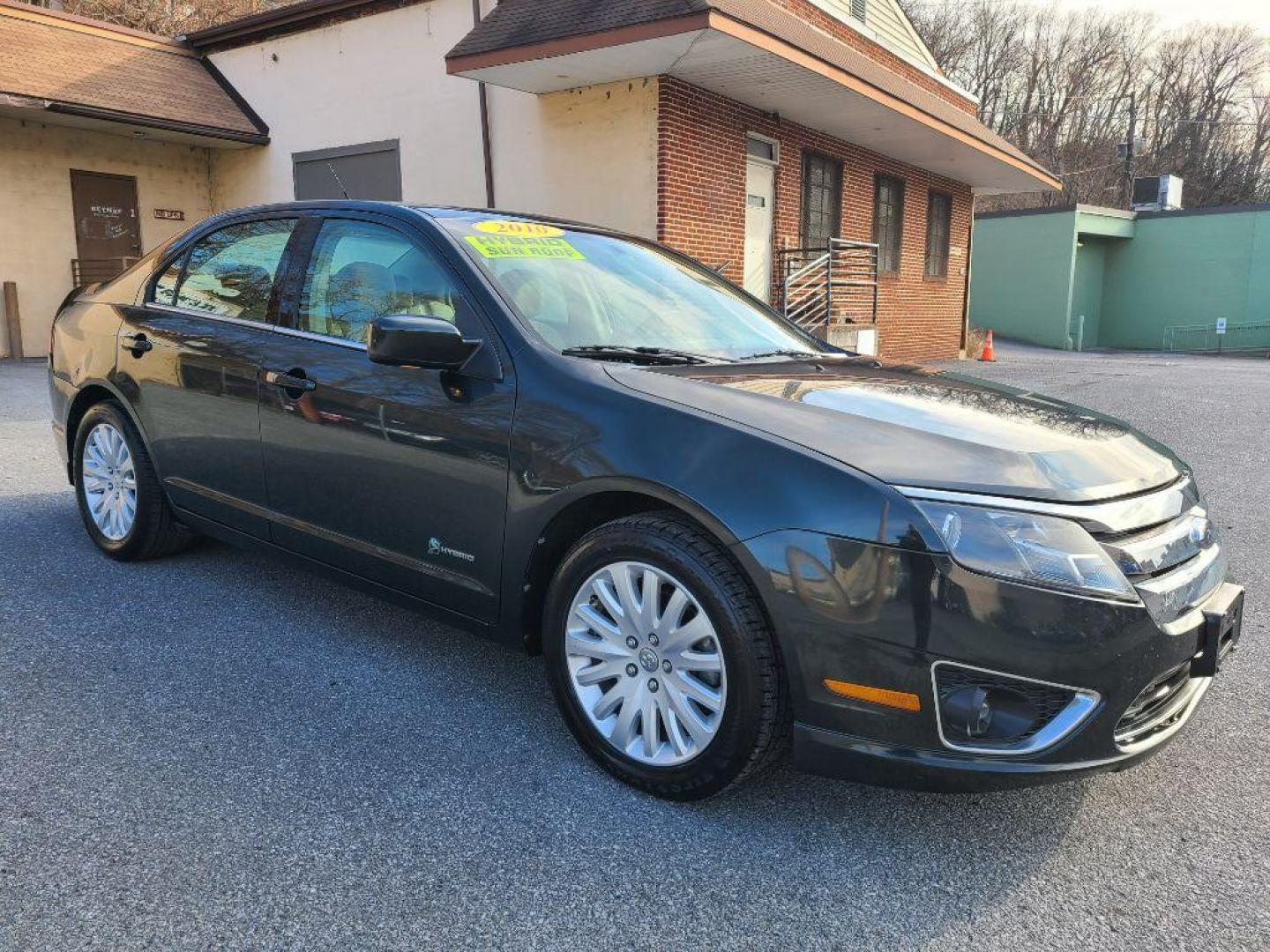 2010 Ford Fusion Hybrid photo 14