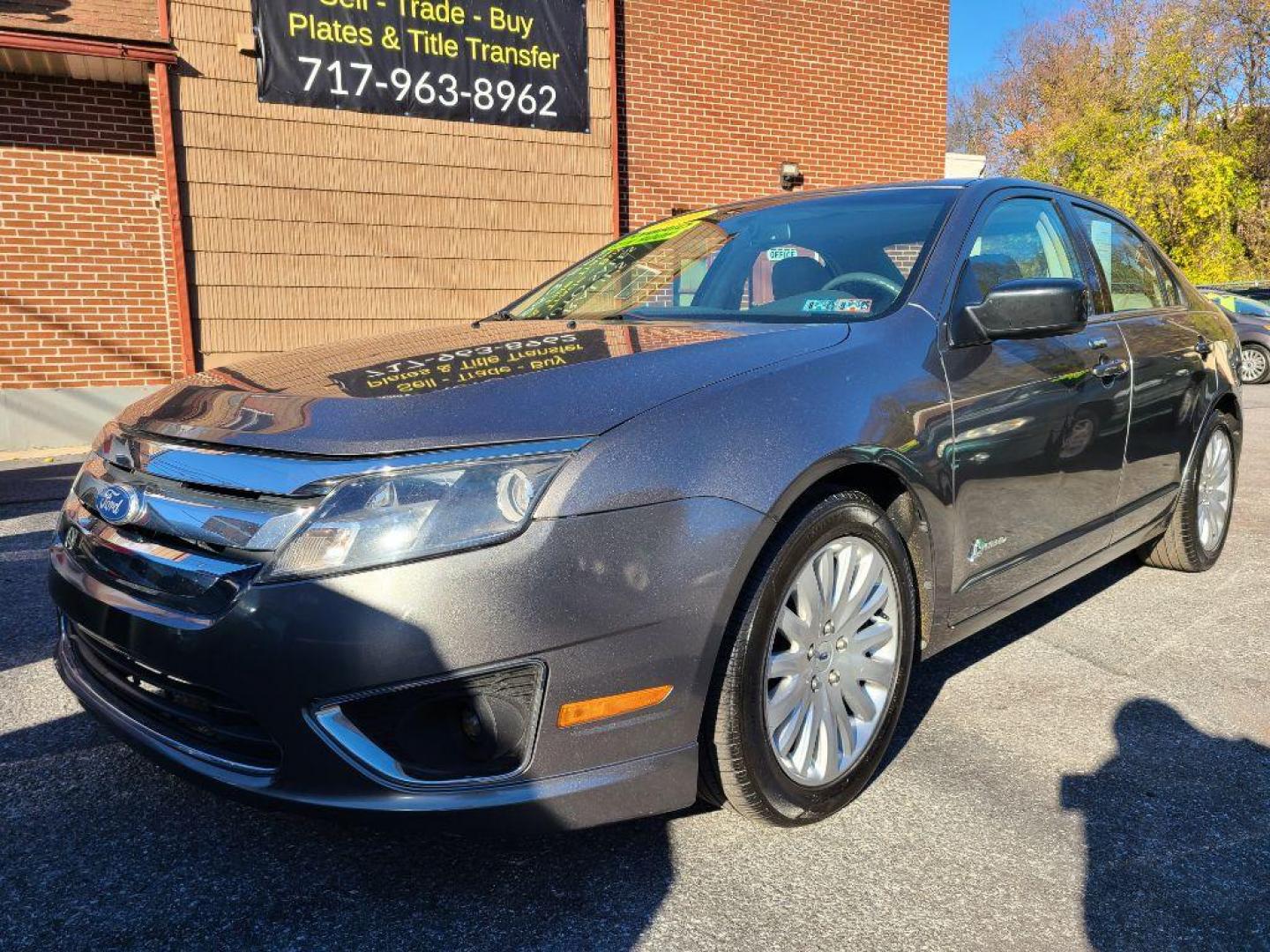 2010 Ford Fusion SE photo 2