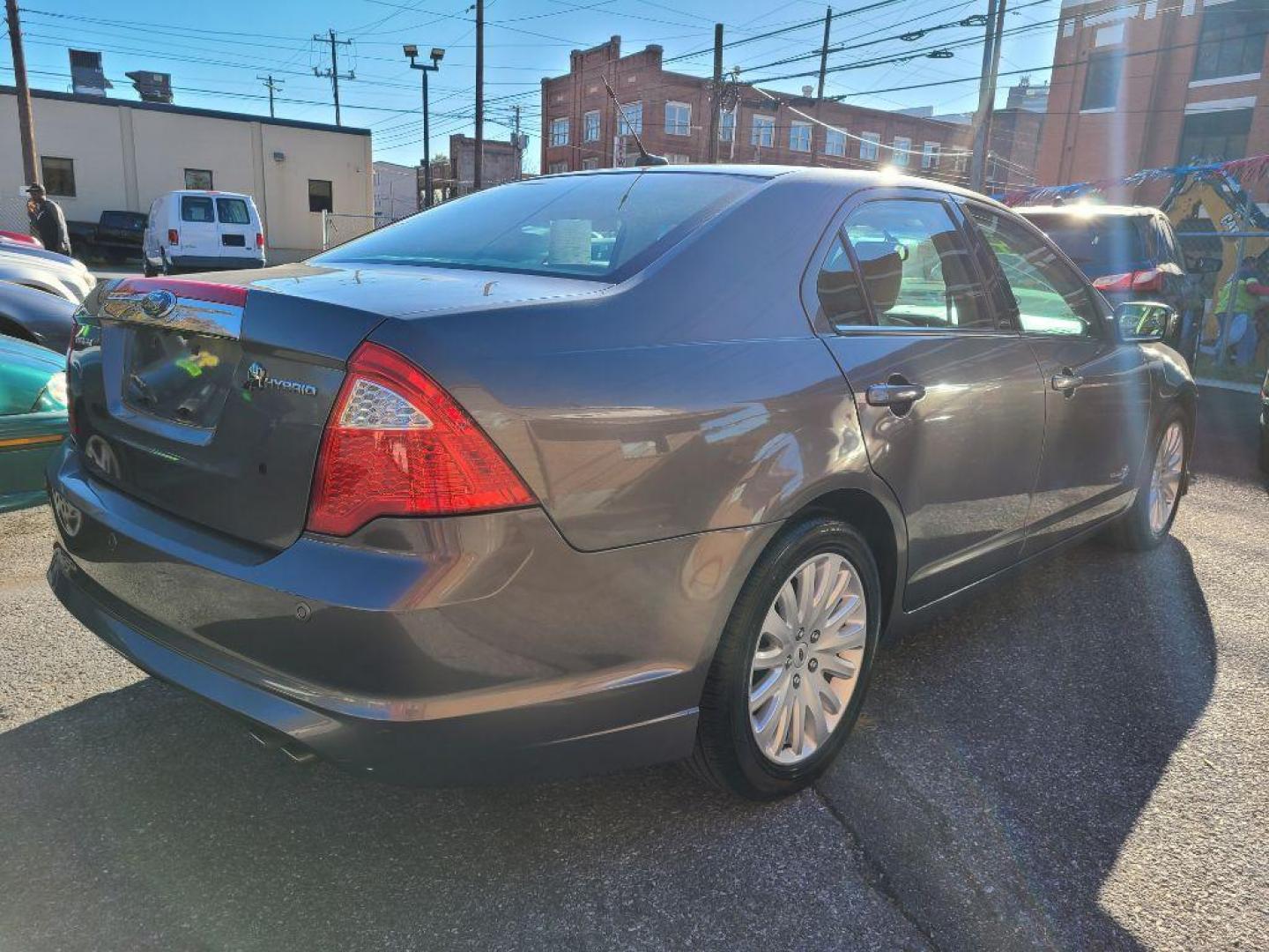 2010 Ford Fusion SE photo 8