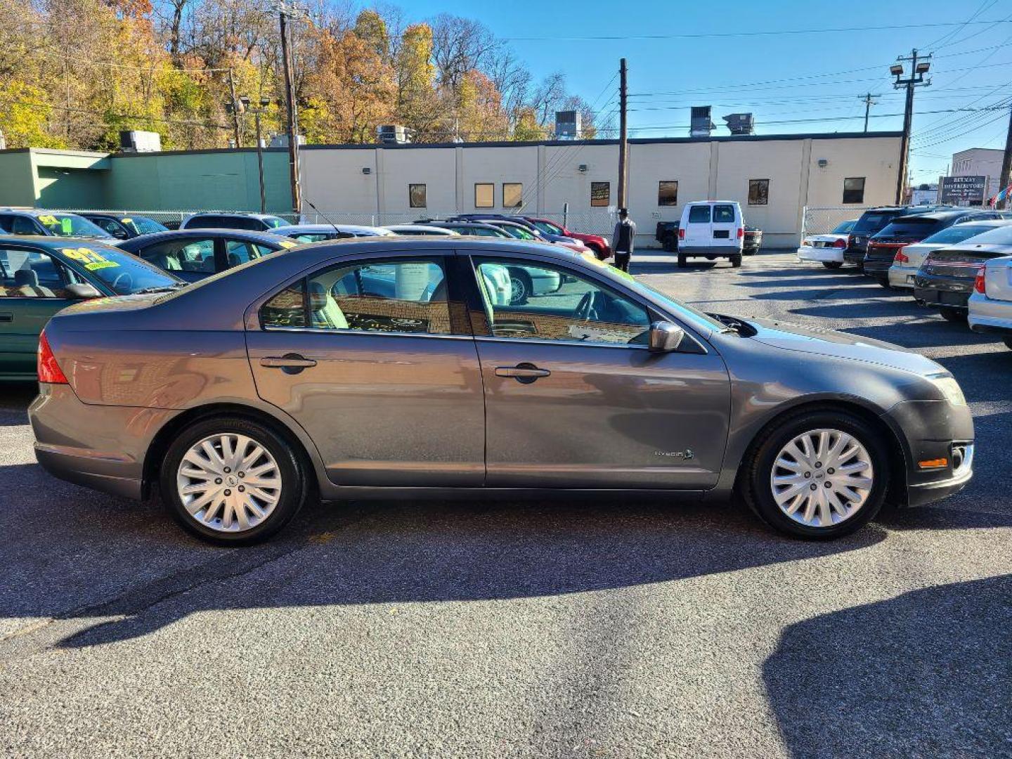 2010 Ford Fusion SE photo 10