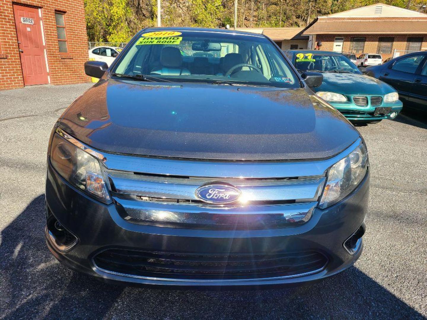 2010 Ford Fusion SE photo 14