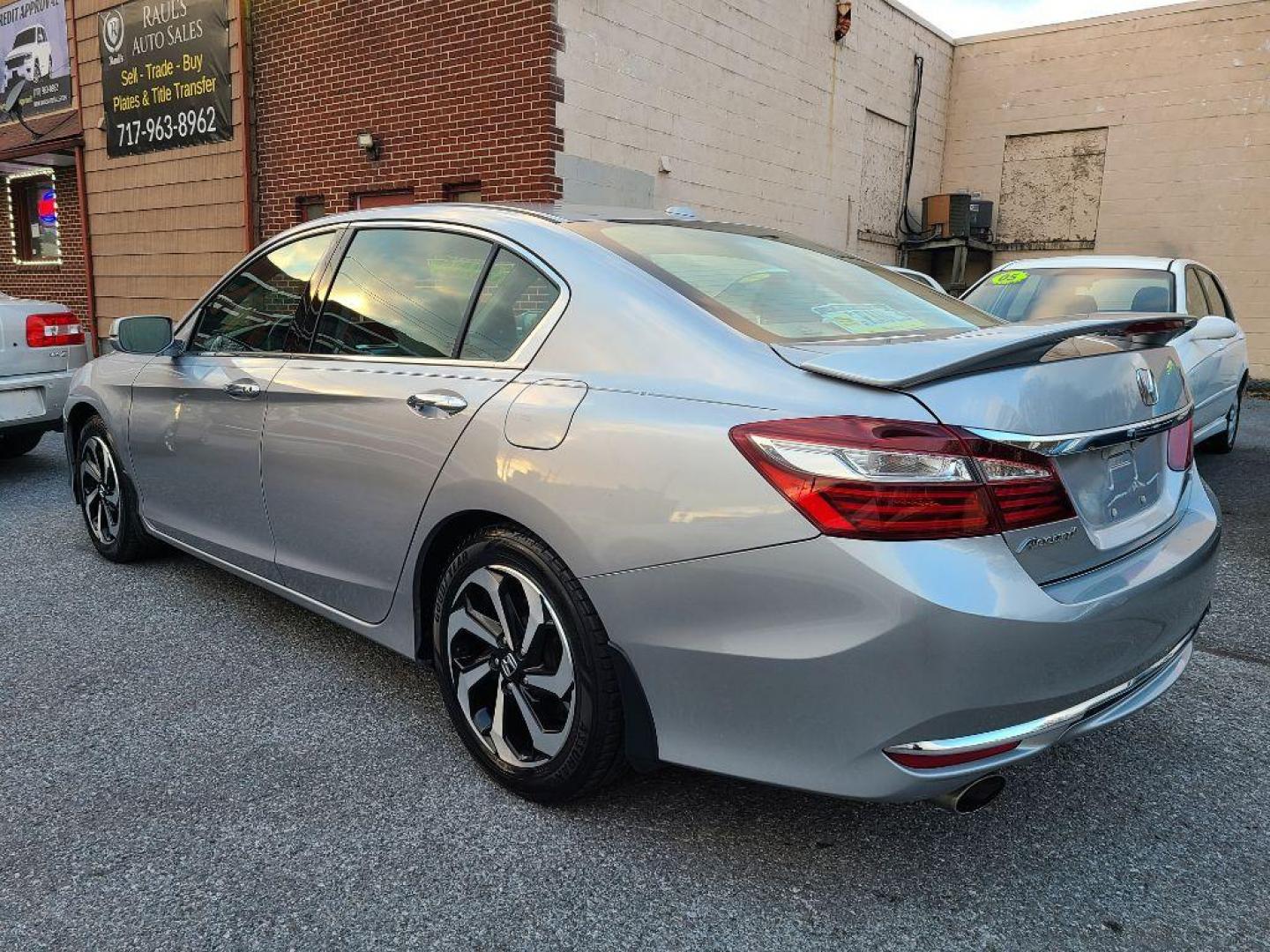 2016 Honda Accord EX-L V-6 photo 6