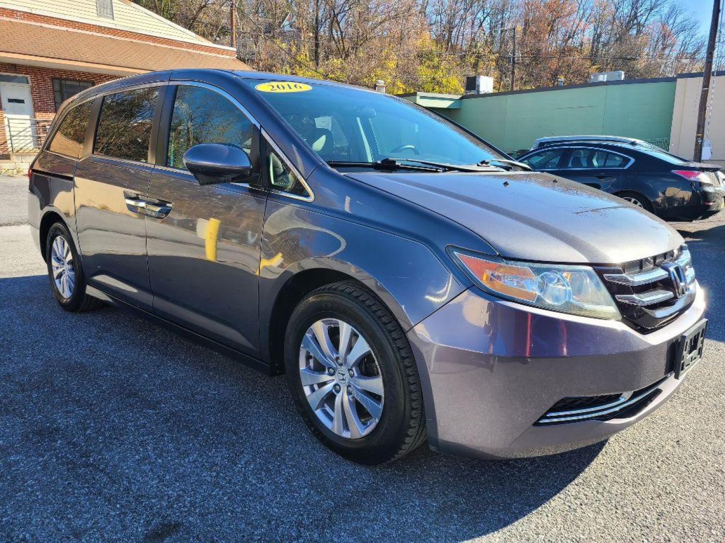 2016 Honda Odyssey EX photo 12