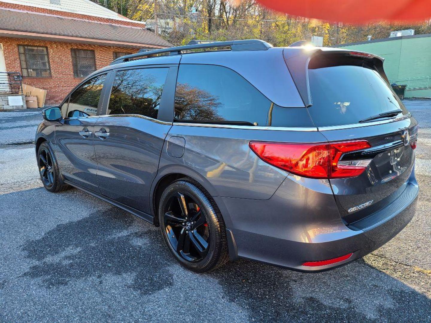 2018 Honda Odyssey EX-L photo 6