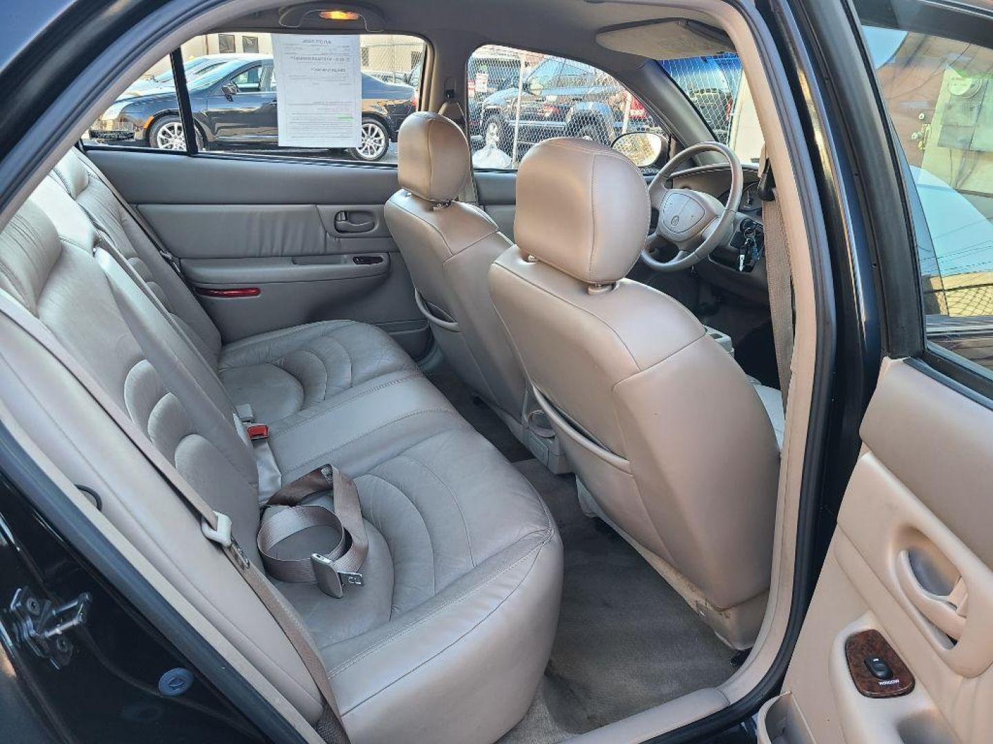 2001 BLACK BUICK CENTURY LIMITED (2G4WY55J211) with an 3.1L engine, Automatic transmission, located at 117 North Cameron Street, Harrisburg, PA, 17101, (717) 963-8962, 40.267021, -76.875351 - WE FINANCE!!! Good Credit/ Bad Credit/ No Credit - ALL Trade-Ins Welcomed!!! ***Guaranteed Credit Approval*** APPLY ONLINE or CALL us TODAY ;) Internet Prices and Marketplace Prices are SPECIAL discounted ***CASH DEALS*** Retail Prices are higher. Please call us to discuss your cash and finan - Photo#9