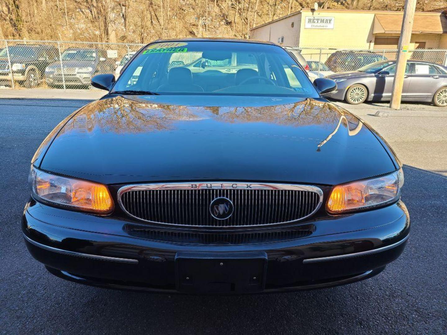 2001 BLACK BUICK CENTURY LIMITED (2G4WY55J211) with an 3.1L engine, Automatic transmission, located at 117 North Cameron Street, Harrisburg, PA, 17101, (717) 963-8962, 40.267021, -76.875351 - WE FINANCE!!! Good Credit/ Bad Credit/ No Credit - ALL Trade-Ins Welcomed!!! ***Guaranteed Credit Approval*** APPLY ONLINE or CALL us TODAY ;) Internet Prices and Marketplace Prices are SPECIAL discounted ***CASH DEALS*** Retail Prices are higher. Please call us to discuss your cash and finan - Photo#7