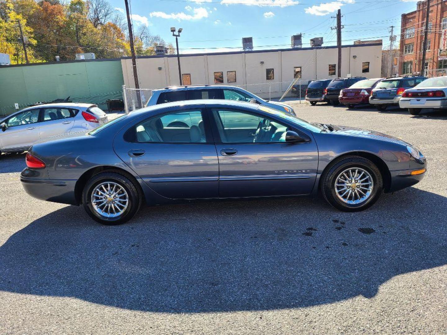 2001 BLUE CHRYSLER CONCORDE LXI (2C3AD36J71H) with an 3.2L engine, Automatic transmission, located at 117 North Cameron Street, Harrisburg, PA, 17101, (717) 963-8962, 40.267021, -76.875351 - Photo#5