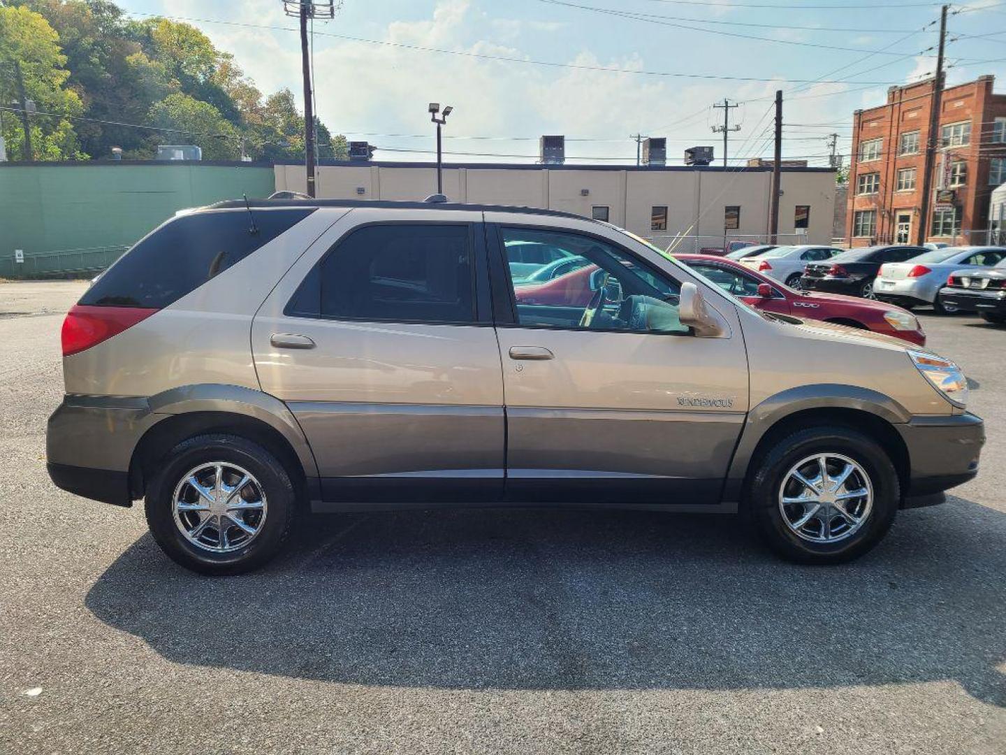 2002 TAN BUICK RENDEZVOUS CX (3G5DB03E32S) with an 3.4L engine, Automatic transmission, located at 117 North Cameron Street, Harrisburg, PA, 17101, (717) 963-8962, 40.267021, -76.875351 - WE FINANCE!!! Good Credit/ Bad Credit/ No Credit - ALL Trade-Ins Welcomed!!! ***Guaranteed Credit Approval*** APPLY ONLINE or CALL us TODAY ;) Internet Prices and Marketplace Prices are SPECIAL discounted ***CASH DEALS*** Retail Prices are higher. Please call us to discuss your cash and finan - Photo#5