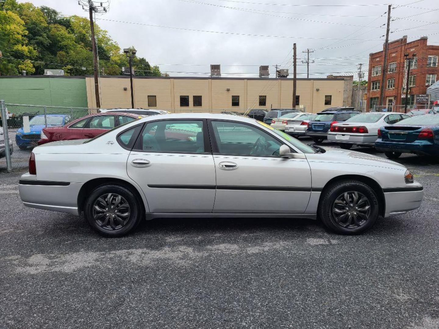 2002 SILVER CHEVROLET IMPALA SDN (2G1WF52E429) with an 3.4L engine, Automatic transmission, located at 117 North Cameron Street, Harrisburg, PA, 17101, (717) 963-8962, 40.267021, -76.875351 - WE FINANCE!!! Good Credit/ Bad Credit/ No Credit - ALL Trade-Ins Welcomed!!! ***Guaranteed Credit Approval*** APPLY ONLINE or CALL us TODAY ;) Internet Prices and Marketplace Prices are SPECIAL discounted ***CASH DEALS*** Retail Prices are higher. Please call us to discuss your cash and finan - Photo#5