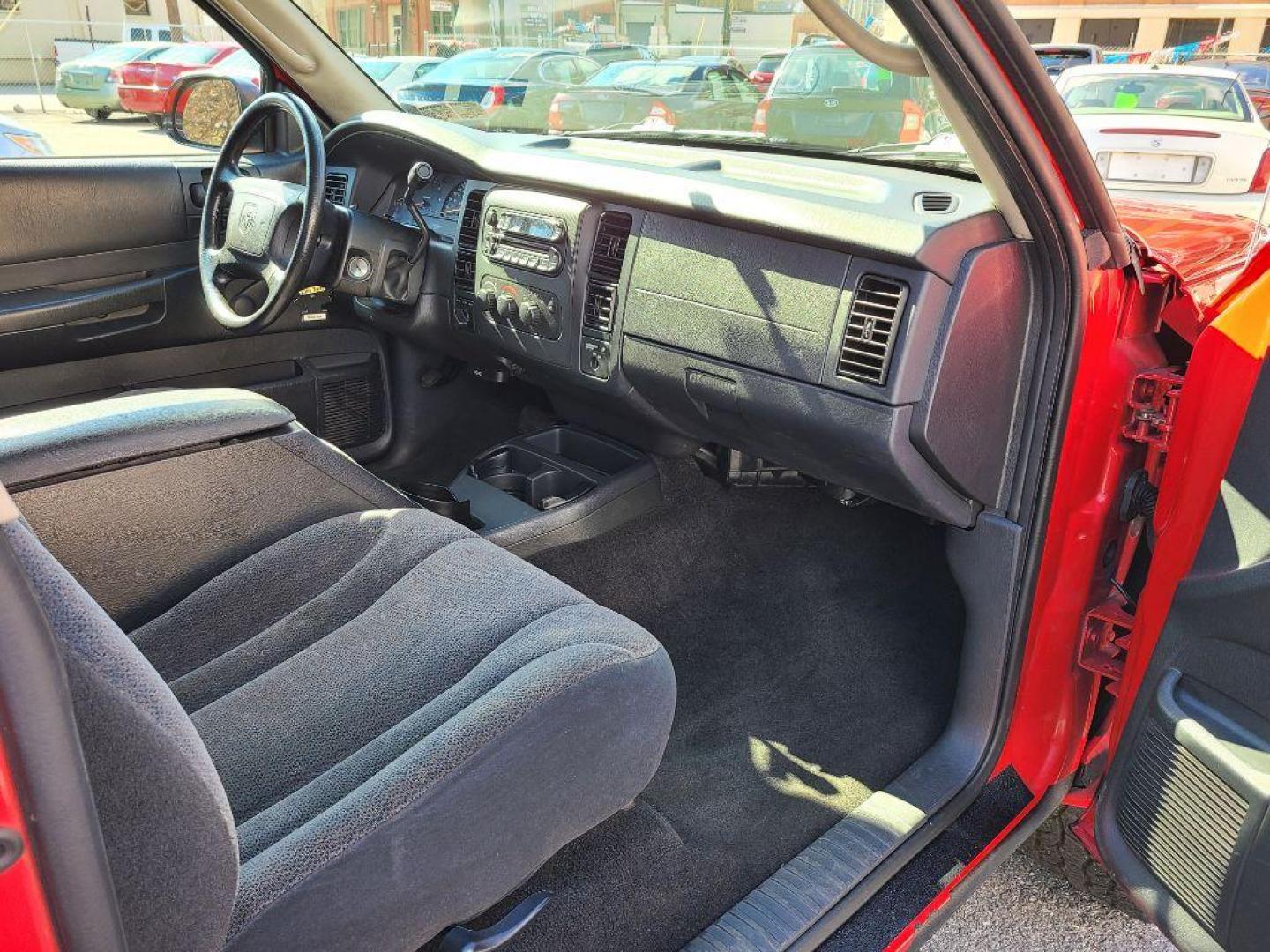 2003 RED DODGE DAKOTA SXT (1D7GG16X23S) with an 3.9L engine, Automatic transmission, located at 117 North Cameron Street, Harrisburg, PA, 17101, (717) 963-8962, 40.267021, -76.875351 - WE FINANCE!!! Good Credit/ Bad Credit/ No Credit - ALL Trade-Ins Welcomed!!! ***Guaranteed Credit Approval*** APPLY ONLINE or CALL us TODAY ;) Internet Prices and Marketplace Prices are SPECIAL discounted ***CASH DEALS*** Retail Prices are higher. Please call us to discuss your cash and finan - Photo#12