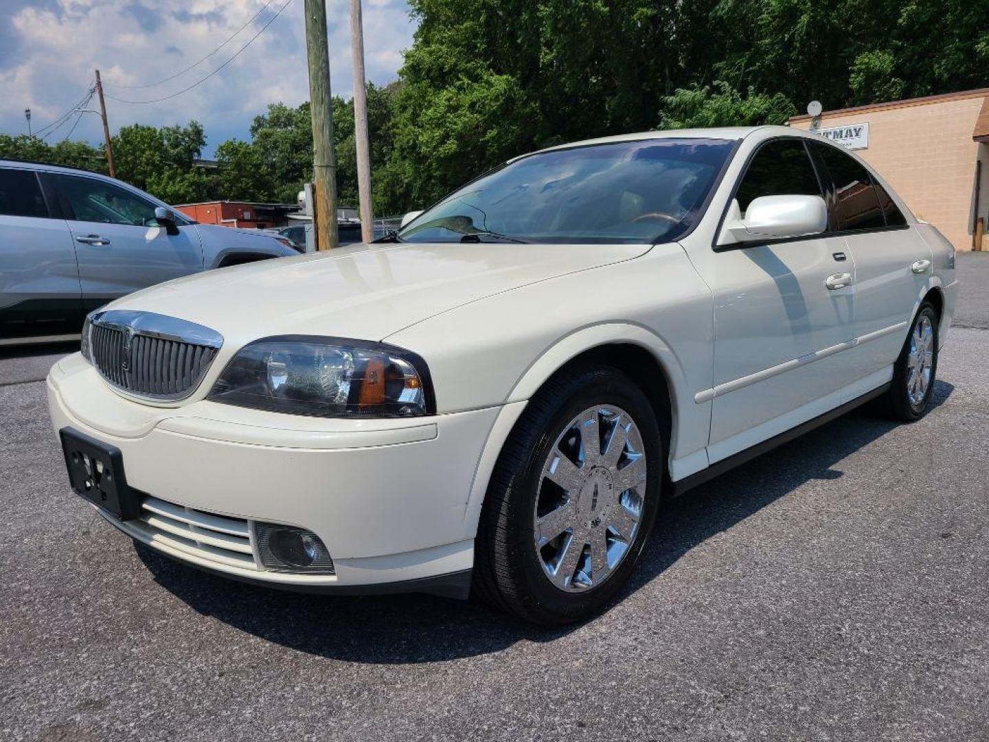 2003 PEARL LINCOLN LS (1LNHM87A93Y) with an 3.9L engine, Automatic transmission, located at 117 North Cameron Street, Harrisburg, PA, 17101, (717) 963-8962, 40.267021, -76.875351 - WE FINANCE!!! Good Credit/ Bad Credit/ No Credit - ALL Trade-Ins Welcomed!!! ***Guaranteed Credit Approval*** APPLY ONLINE or CALL us TODAY ;) Internet Prices and Marketplace Prices are SPECIAL discounted ***CASH DEALS*** Retail Prices are higher. Please call us to discuss your cash and finan - Photo#0