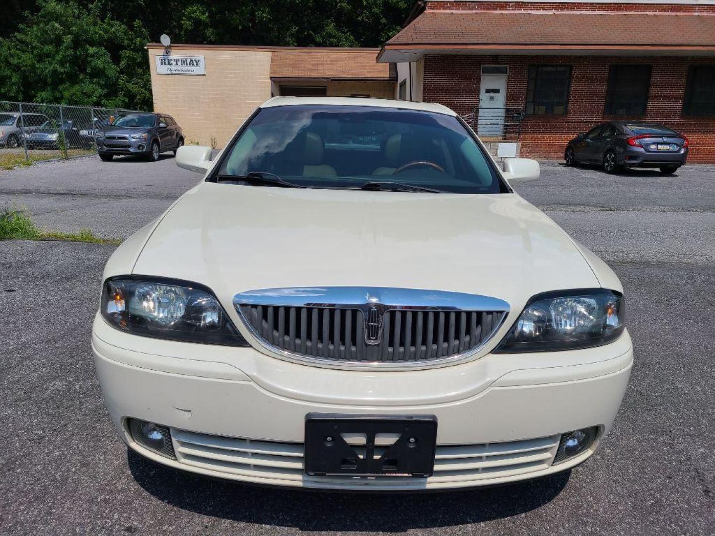 2003 PEARL LINCOLN LS (1LNHM87A93Y) with an 3.9L engine, Automatic transmission, located at 117 North Cameron Street, Harrisburg, PA, 17101, (717) 963-8962, 40.267021, -76.875351 - WE FINANCE!!! Good Credit/ Bad Credit/ No Credit - ALL Trade-Ins Welcomed!!! ***Guaranteed Credit Approval*** APPLY ONLINE or CALL us TODAY ;) Internet Prices and Marketplace Prices are SPECIAL discounted ***CASH DEALS*** Retail Prices are higher. Please call us to discuss your cash and finan - Photo#7