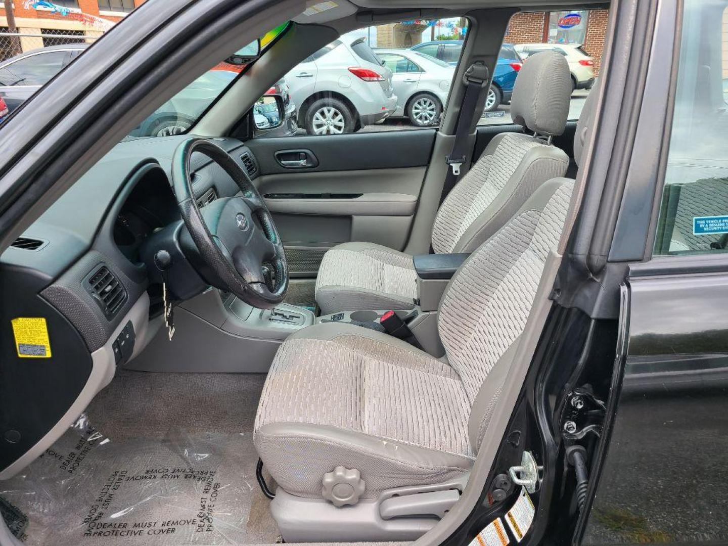 2004 BLACK SUBARU FORESTER 2.5XS (JF1SG65664H) with an 2.5L engine, Automatic transmission, located at 117 North Cameron Street, Harrisburg, PA, 17101, (717) 963-8962, 40.267021, -76.875351 - WE FINANCE!!! Good Credit/ Bad Credit/ No Credit - ALL Trade-Ins Welcomed!!! ***Guaranteed Credit Approval*** APPLY ONLINE or CALL us TODAY ;) Internet Prices and Marketplace Prices are SPECIAL discounted ***CASH DEALS*** Retail Prices are higher. Please call us to discuss your cash and finan - Photo#14