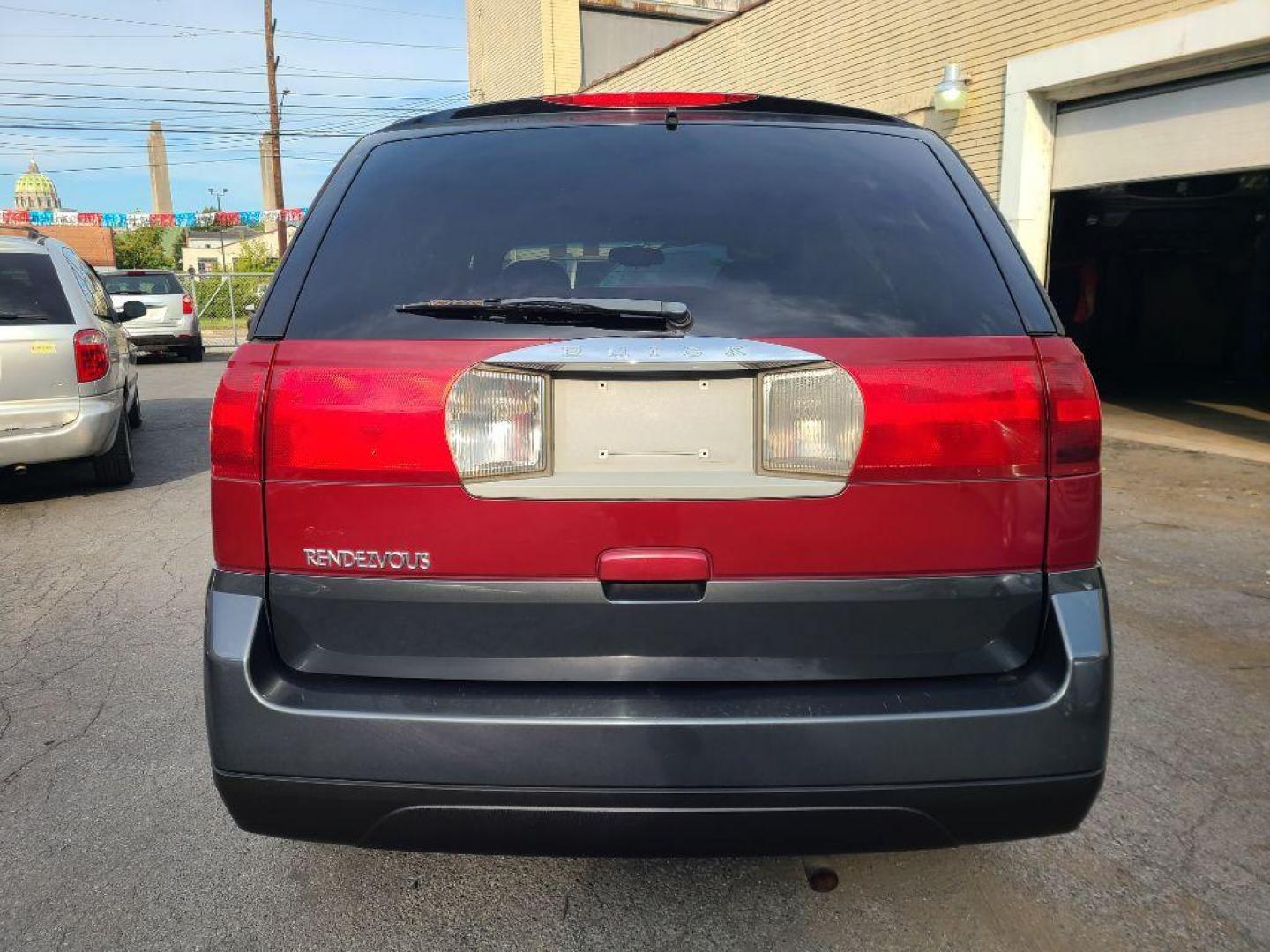 2005 RED BUICK RENDEZVOUS CX (3G5DA03E45S) with an 3.4L engine, Automatic transmission, located at 117 North Cameron Street, Harrisburg, PA, 17101, (717) 963-8962, 40.267021, -76.875351 - WE FINANCE!!! Good Credit/ Bad Credit/ No Credit - ALL Trade-Ins Welcomed!!! ***Guaranteed Credit Approval*** APPLY ONLINE or CALL us TODAY ;) Internet Prices and Marketplace Prices are SPECIAL discounted ***CASH DEALS*** Retail Prices are higher. Please call us to discuss your cash and finan - Photo#3