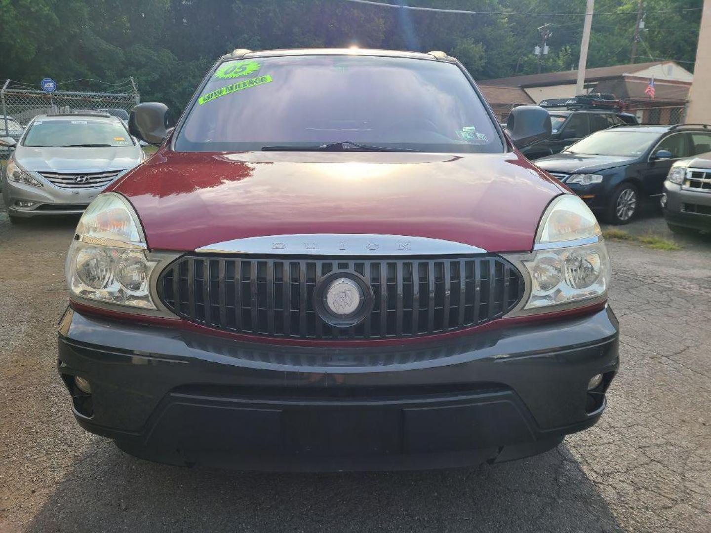 2005 RED BUICK RENDEZVOUS CX (3G5DA03E45S) with an 3.4L engine, Automatic transmission, located at 117 North Cameron Street, Harrisburg, PA, 17101, (717) 963-8962, 40.267021, -76.875351 - WE FINANCE!!! Good Credit/ Bad Credit/ No Credit - ALL Trade-Ins Welcomed!!! ***Guaranteed Credit Approval*** APPLY ONLINE or CALL us TODAY ;) Internet Prices and Marketplace Prices are SPECIAL discounted ***CASH DEALS*** Retail Prices are higher. Please call us to discuss your cash and finan - Photo#7