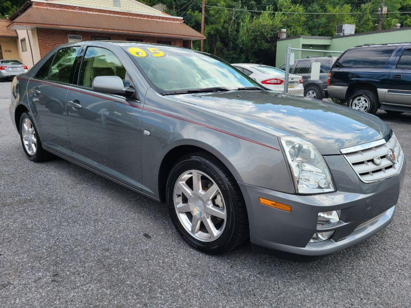 2005 SILVER CADILLAC STS sdn (1G6DC67A450) with an 4.6L engine, Automatic transmission, located at 117 North Cameron Street, Harrisburg, PA, 17101, (717) 963-8962, 40.267021, -76.875351 - WE FINANCE!!! Good Credit/ Bad Credit/ No Credit - ALL Trade-Ins Welcomed!!! ***Guaranteed Credit Approval*** APPLY ONLINE or CALL us TODAY ;) Internet Prices and Marketplace Prices are SPECIAL discounted ***CASH DEALS*** Retail Prices are higher. Please call us to discuss your cash and finan - Photo#6