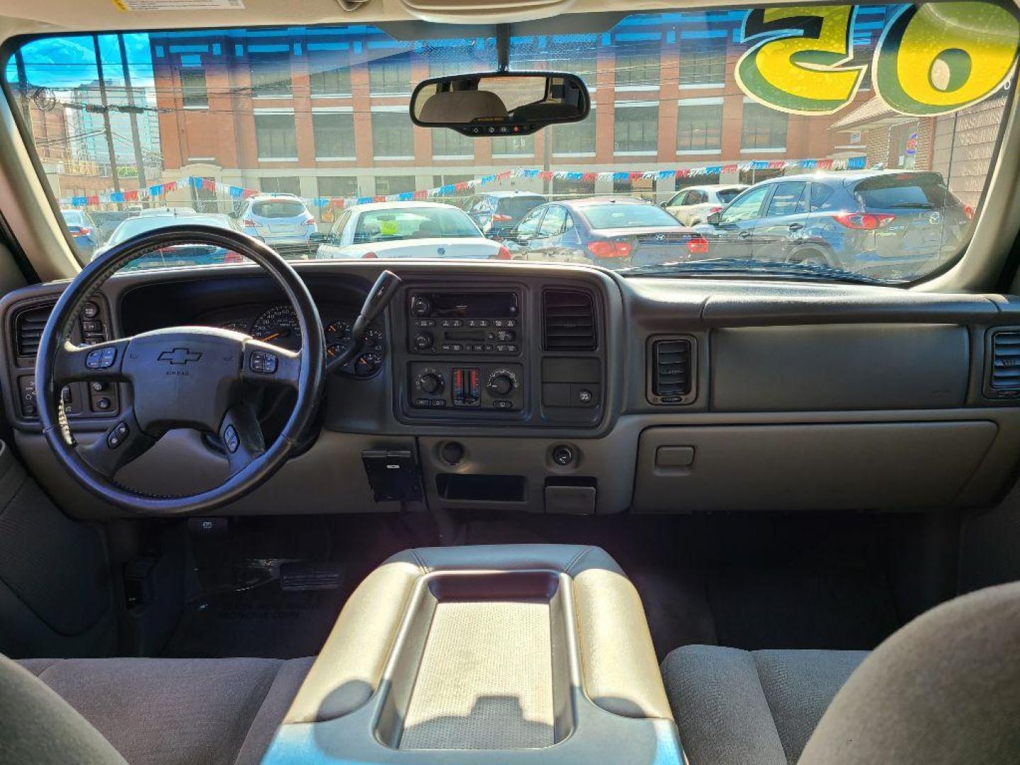 2005 BLUE CHEVROLET SUBURBAN 1500 (3GNFK16Z25G) with an 5.3L engine, Automatic transmission, located at 117 North Cameron Street, Harrisburg, PA, 17101, (717) 963-8962, 40.267021, -76.875351 - WE FINANCE!!! Good Credit/ Bad Credit/ No Credit - ALL Trade-Ins Welcomed!!! ***Guaranteed Credit Approval*** APPLY ONLINE or CALL us TODAY ;) Internet Prices and Marketplace Prices are SPECIAL discounted ***CASH DEALS*** Retail Prices are higher. Please call us to discuss your cash and finan - Photo#12