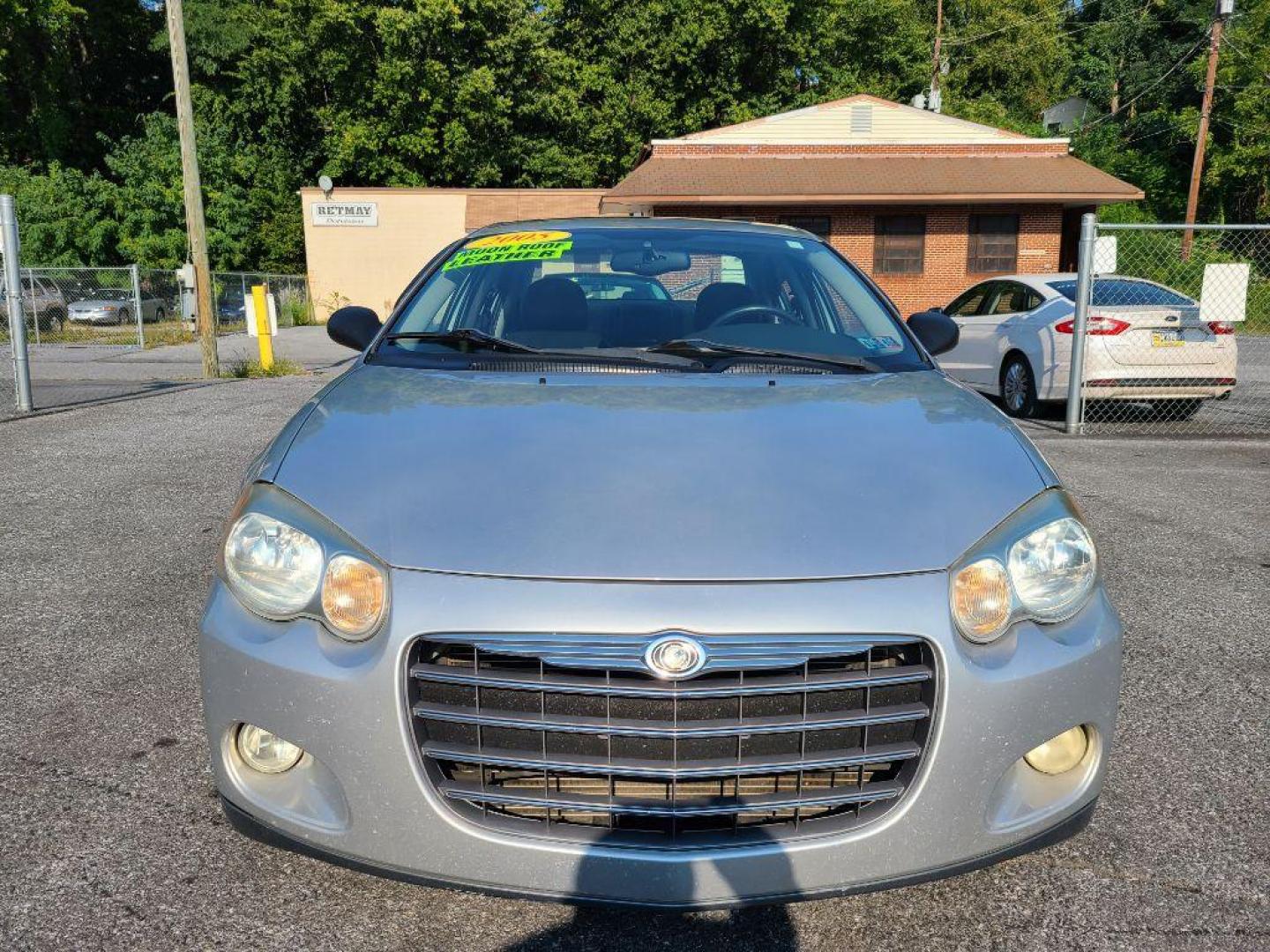 2005 SILVER CHRYSLER SEBRING SPECIAL (1C3EL36R95N) with an 2.7L engine, Automatic transmission, located at 117 North Cameron Street, Harrisburg, PA, 17101, (717) 963-8962, 40.267021, -76.875351 - WE FINANCE!!! Good Credit/ Bad Credit/ No Credit - ALL Trade-Ins Welcomed!!! ***Guaranteed Credit Approval*** APPLY ONLINE or CALL us TODAY ;) Internet Prices and Marketplace Prices are SPECIAL discounted ***CASH DEALS*** Retail Prices are higher. Please call us to discuss your cash and finan - Photo#7