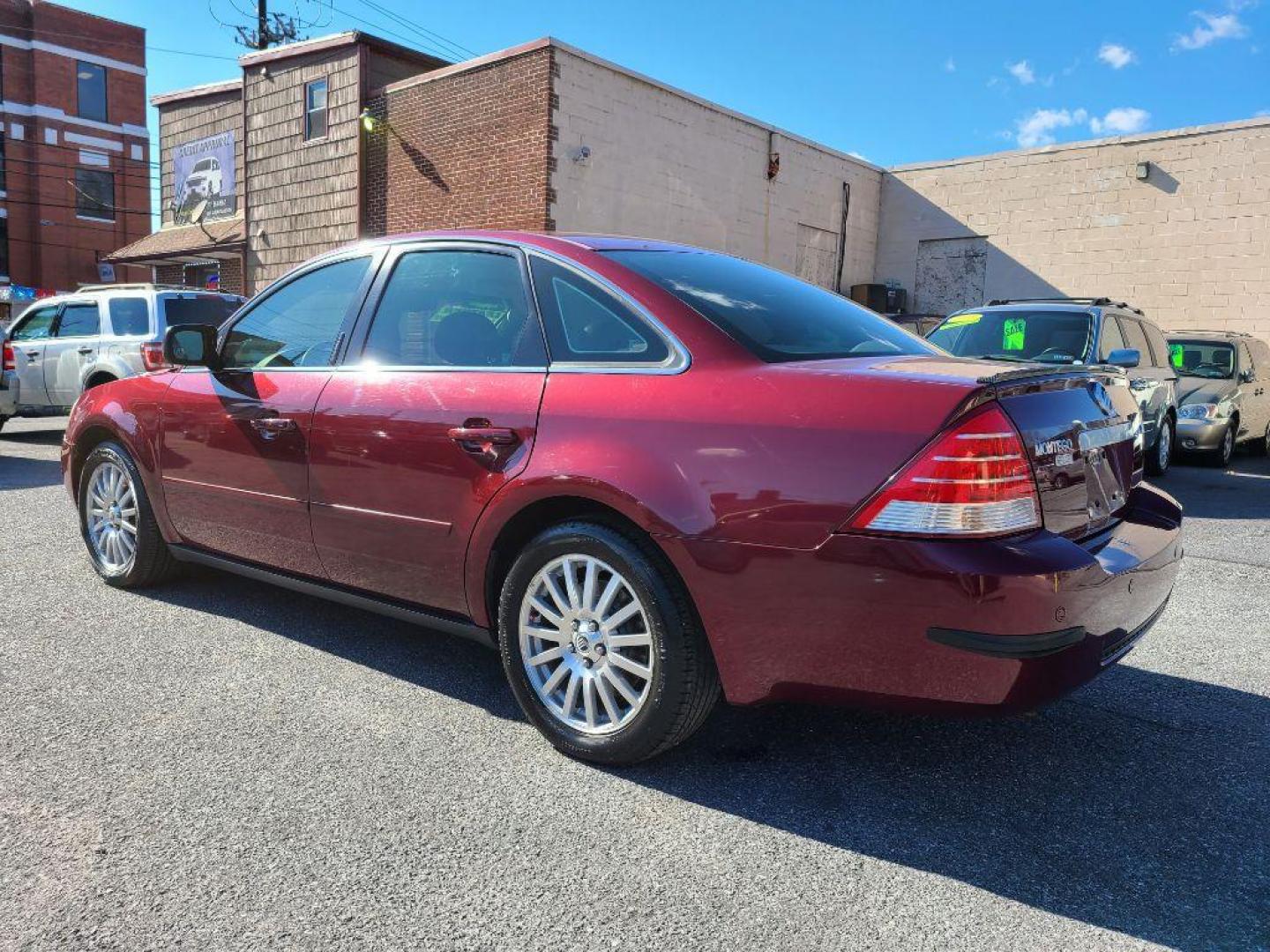 2005 RED MERCURY MONTEGO PREMIER (1MEFM43145G) with an 3.0L engine, Automatic transmission, located at 117 North Cameron Street, Harrisburg, PA, 17101, (717) 963-8962, 40.267021, -76.875351 - WE FINANCE!!! Good Credit/ Bad Credit/ No Credit - ALL Trade-Ins Welcomed!!! ***Guaranteed Credit Approval*** APPLY ONLINE or CALL us TODAY ;) Internet Prices and Marketplace Prices are SPECIAL discounted ***CASH DEALS*** Retail Prices are higher. Please call us to discuss your cash and finan - Photo#2