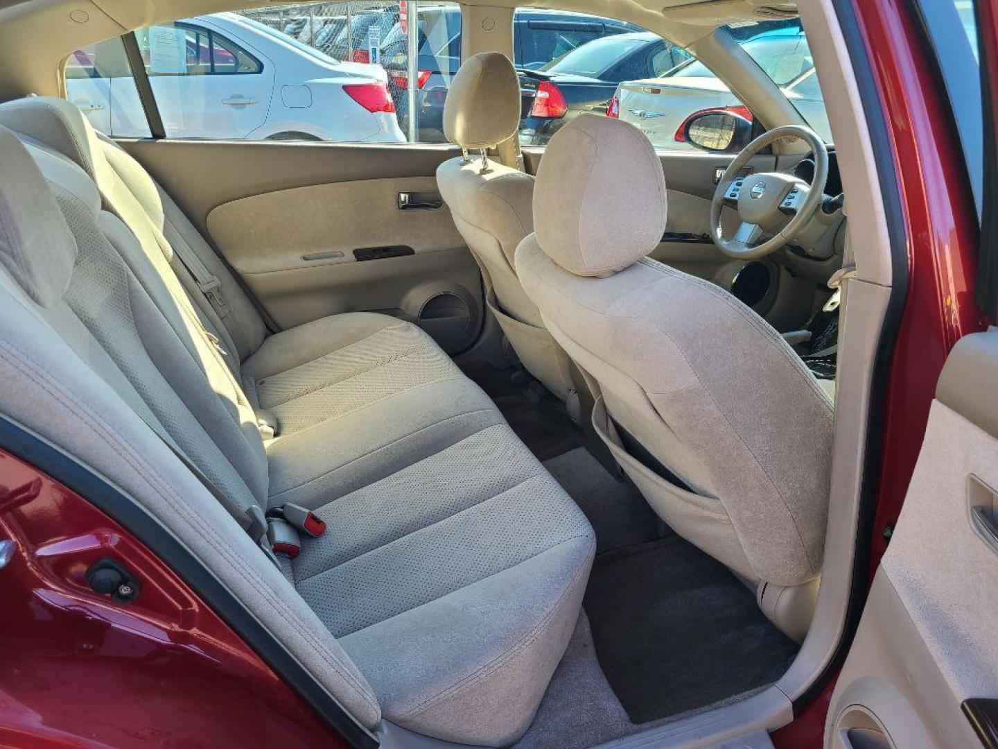 2005 RED NISSAN ALTIMA S (1N4AL11D45C) with an 2.5L engine, Automatic transmission, located at 7981 Paxton Street, Harrisburg, PA, 17111, (717) 561-2926, 40.261490, -76.749229 - WE FINANCE!!! Good Credit/ Bad Credit/ No Credit - ALL Trade-Ins Welcomed!!! ***Guaranteed Credit Approval*** APPLY ONLINE or CALL us TODAY ;) Internet Prices and Marketplace Prices are SPECIAL discounted ***CASH DEALS*** Retail Prices are higher. Please call us to discuss your cash and finan - Photo#9