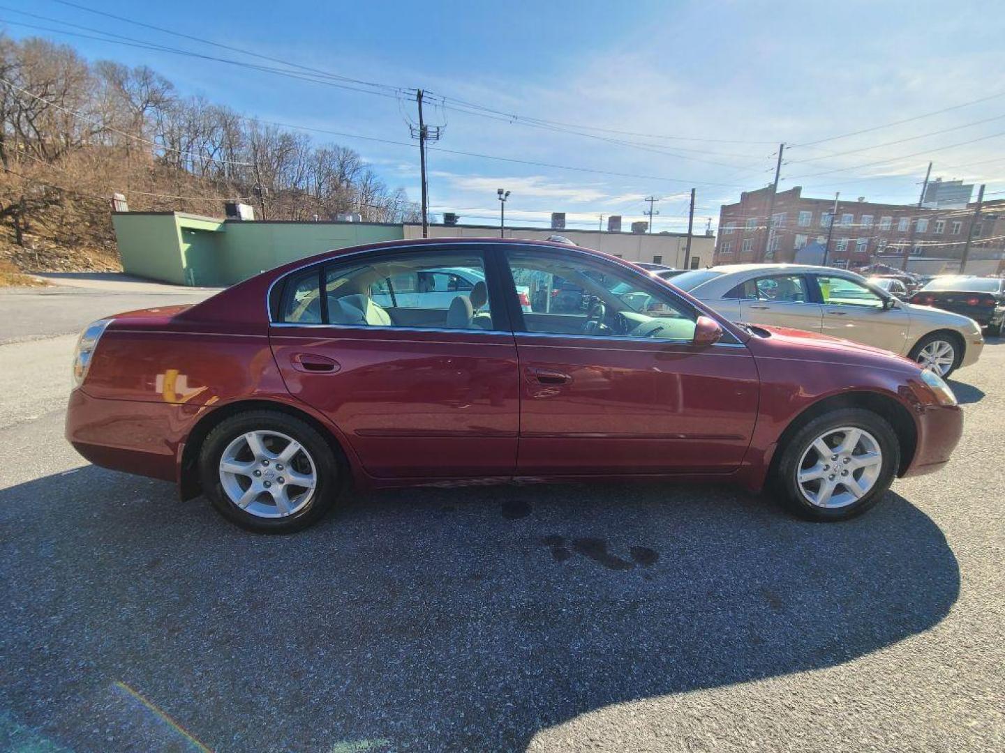 2005 RED NISSAN ALTIMA S (1N4AL11D45C) with an 2.5L engine, Automatic transmission, located at 7981 Paxton Street, Harrisburg, PA, 17111, (717) 561-2926, 40.261490, -76.749229 - WE FINANCE!!! Good Credit/ Bad Credit/ No Credit - ALL Trade-Ins Welcomed!!! ***Guaranteed Credit Approval*** APPLY ONLINE or CALL us TODAY ;) Internet Prices and Marketplace Prices are SPECIAL discounted ***CASH DEALS*** Retail Prices are higher. Please call us to discuss your cash and finan - Photo#2