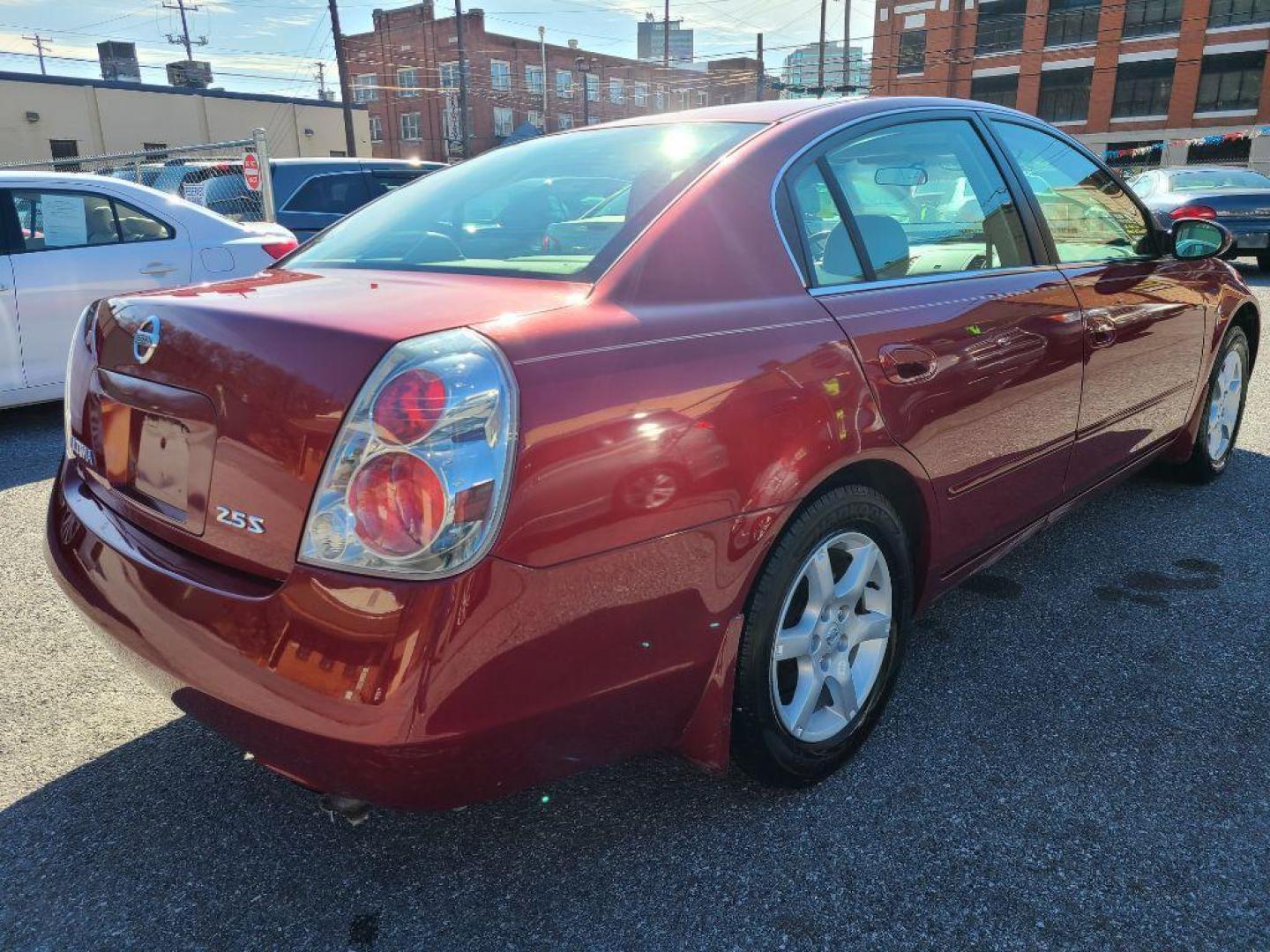 2005 RED NISSAN ALTIMA S (1N4AL11D45C) with an 2.5L engine, Automatic transmission, located at 7981 Paxton Street, Harrisburg, PA, 17111, (717) 561-2926, 40.261490, -76.749229 - WE FINANCE!!! Good Credit/ Bad Credit/ No Credit - ALL Trade-Ins Welcomed!!! ***Guaranteed Credit Approval*** APPLY ONLINE or CALL us TODAY ;) Internet Prices and Marketplace Prices are SPECIAL discounted ***CASH DEALS*** Retail Prices are higher. Please call us to discuss your cash and finan - Photo#3