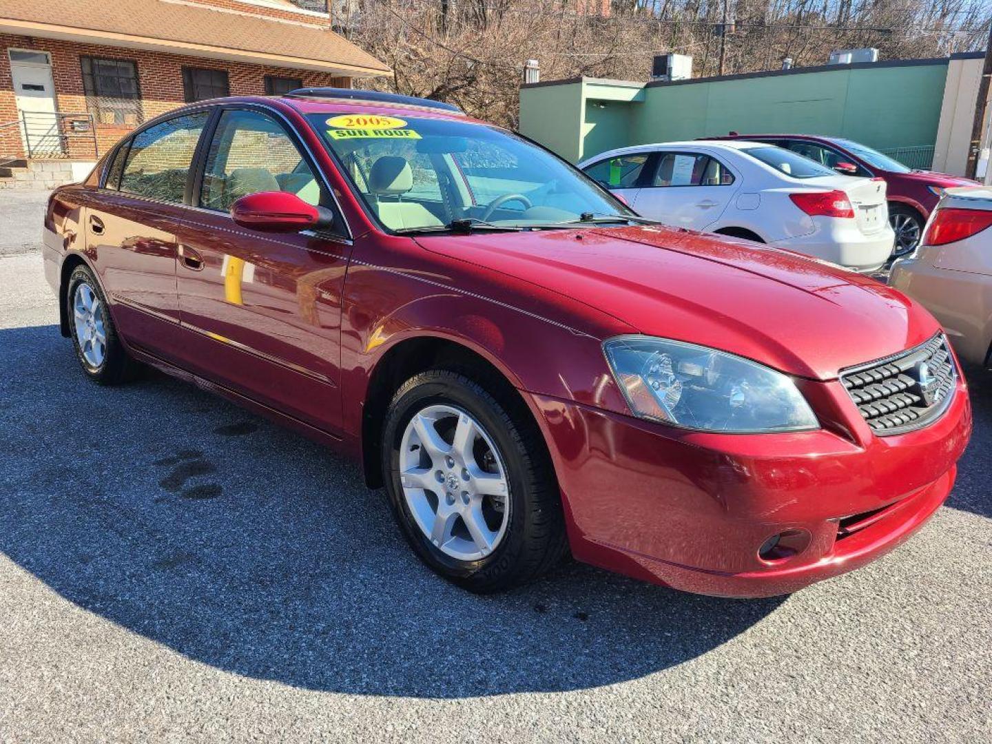 2005 RED NISSAN ALTIMA S (1N4AL11D45C) with an 2.5L engine, Automatic transmission, located at 7981 Paxton Street, Harrisburg, PA, 17111, (717) 561-2926, 40.261490, -76.749229 - WE FINANCE!!! Good Credit/ Bad Credit/ No Credit - ALL Trade-Ins Welcomed!!! ***Guaranteed Credit Approval*** APPLY ONLINE or CALL us TODAY ;) Internet Prices and Marketplace Prices are SPECIAL discounted ***CASH DEALS*** Retail Prices are higher. Please call us to discuss your cash and finan - Photo#5