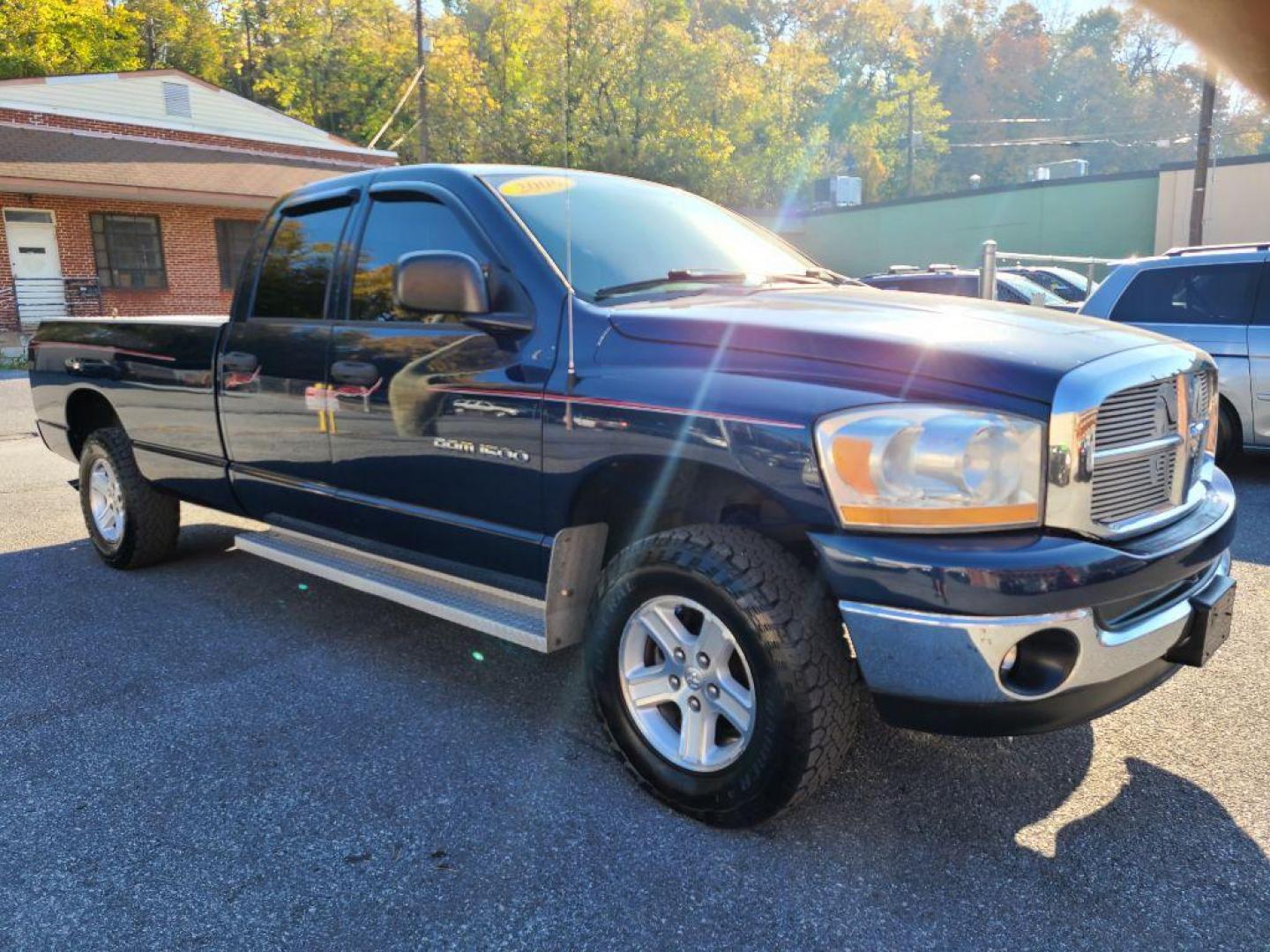 2006 BLUE DODGE RAM 1500 ST (1D7HU18N66J) with an 4.7L engine, Automatic transmission, located at 117 North Cameron Street, Harrisburg, PA, 17101, (717) 963-8962, 40.267021, -76.875351 - WE FINANCE!!! Good Credit/ Bad Credit/ No Credit - ALL Trade-Ins Welcomed!!! ***Guaranteed Credit Approval*** APPLY ONLINE or CALL us TODAY ;) Internet Prices and Marketplace Prices are SPECIAL discounted ***CASH DEALS*** Retail Prices are higher. Please call us to discuss your cash and finan - Photo#7