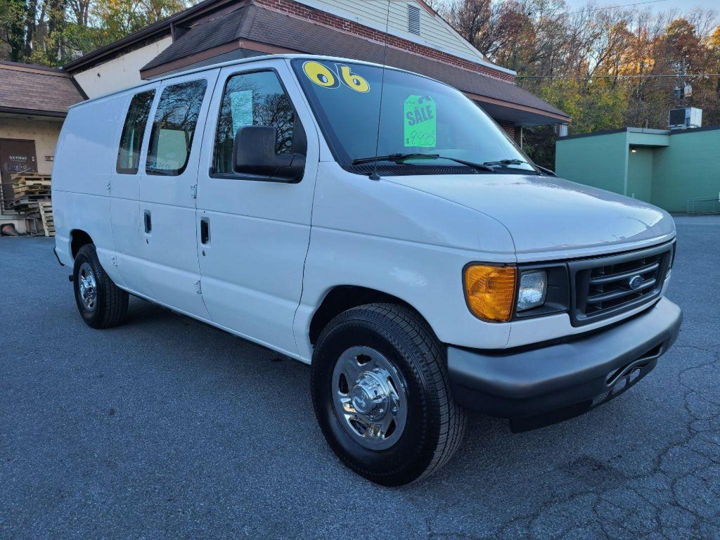 2006 WHITE FORD ECONOLINE E150 VAN (1FTRE14WX6H) with an 4.6L engine, Automatic transmission, located at 7981 Paxton Street, Harrisburg, PA, 17111, (717) 561-2926, 40.261490, -76.749229 - Photo#6