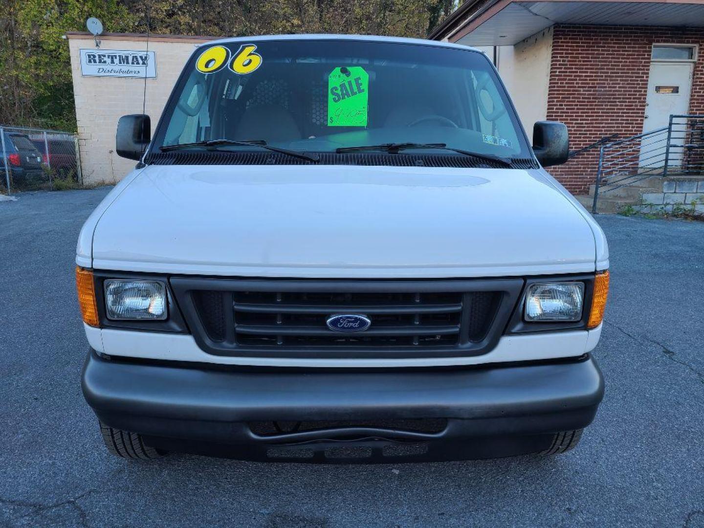 2006 WHITE FORD ECONOLINE E150 VAN (1FTRE14WX6H) with an 4.6L engine, Automatic transmission, located at 7981 Paxton Street, Harrisburg, PA, 17111, (717) 561-2926, 40.261490, -76.749229 - Photo#7