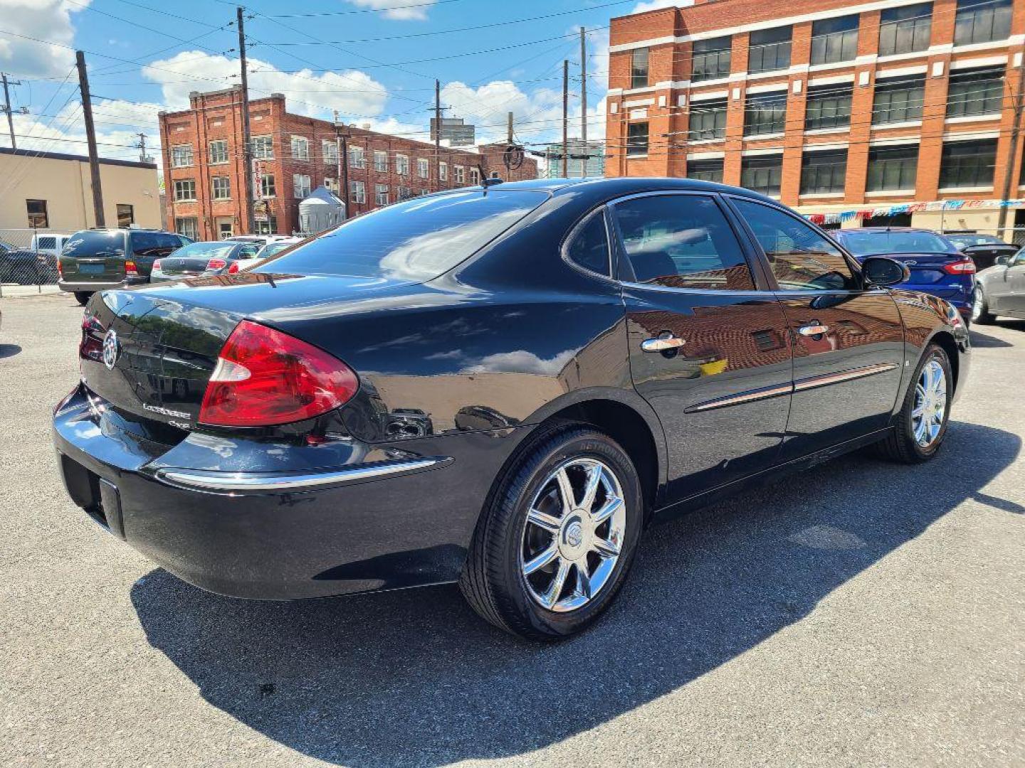 2007 BLACK BUICK LACROSSE CXS (2G4WE587771) with an 3.6L engine, Automatic transmission, located at 117 North Cameron Street, Harrisburg, PA, 17101, (717) 963-8962, 40.267021, -76.875351 - WE FINANCE!!! Good Credit/ Bad Credit/ No Credit - ALL Trade-Ins Welcomed!!! ***Guaranteed Credit Approval*** APPLY ONLINE or CALL us TODAY ;) Internet Prices and Marketplace Prices are SPECIAL discounted ***CASH DEALS*** Retail Prices are higher. Please call us to discuss your cash and finan - Photo#4