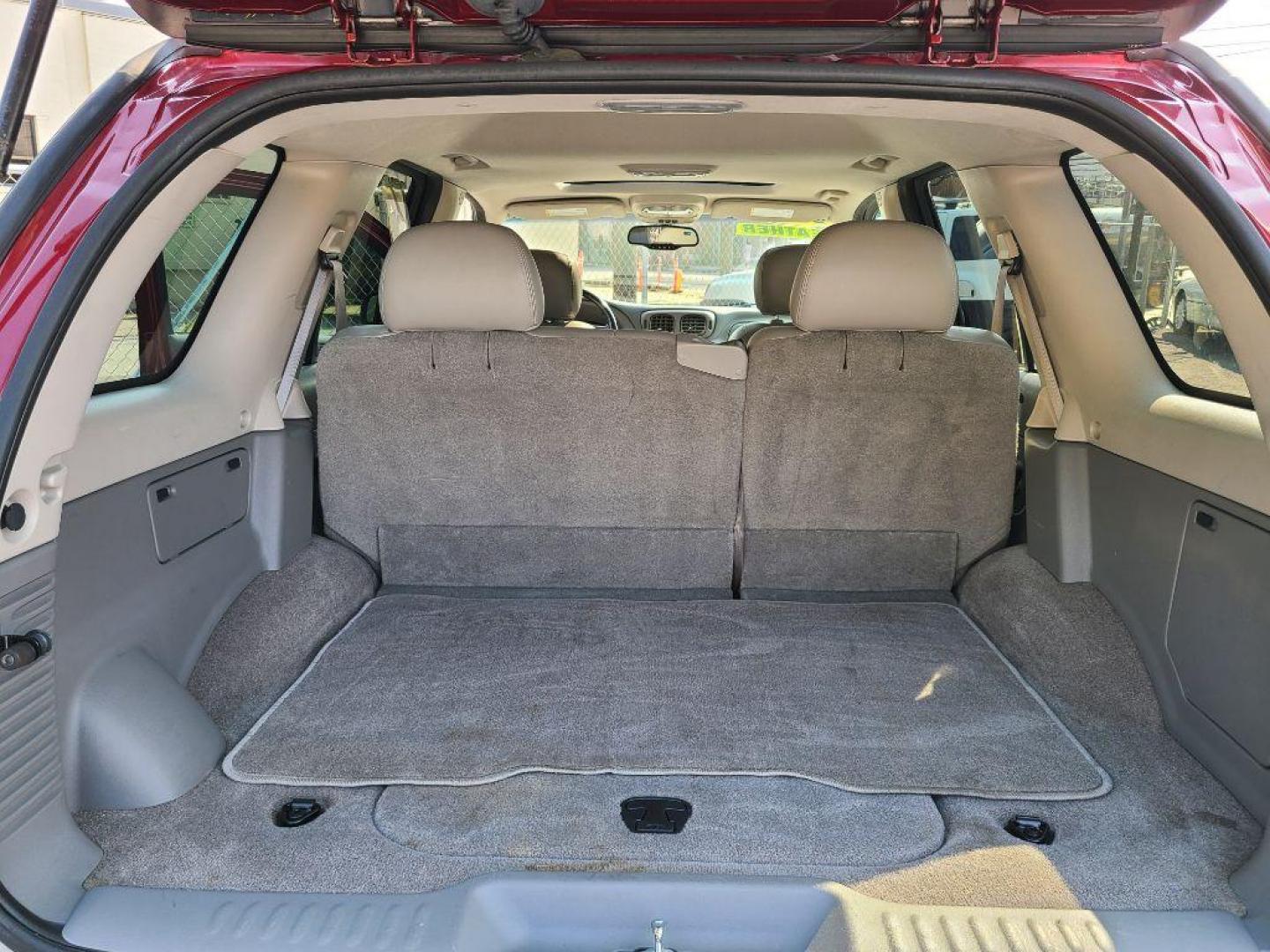 2007 RED CHEVROLET TRAILBLAZER LS (1GNDT13S872) with an 4.2L engine, Automatic transmission, located at 117 North Cameron Street, Harrisburg, PA, 17101, (717) 963-8962, 40.267021, -76.875351 - WE FINANCE!!! Good Credit/ Bad Credit/ No Credit - ALL Trade-Ins Welcomed!!! ***Guaranteed Credit Approval*** APPLY ONLINE or CALL us TODAY ;) Internet Prices and Marketplace Prices are SPECIAL discounted ***CASH DEALS*** Retail Prices are higher. Please call us to discuss your cash and finan - Photo#12