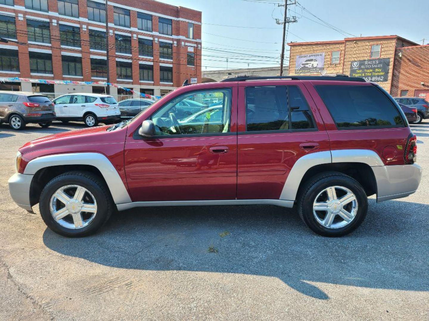 2007 RED CHEVROLET TRAILBLAZER LS (1GNDT13S872) with an 4.2L engine, Automatic transmission, located at 117 North Cameron Street, Harrisburg, PA, 17101, (717) 963-8962, 40.267021, -76.875351 - WE FINANCE!!! Good Credit/ Bad Credit/ No Credit - ALL Trade-Ins Welcomed!!! ***Guaranteed Credit Approval*** APPLY ONLINE or CALL us TODAY ;) Internet Prices and Marketplace Prices are SPECIAL discounted ***CASH DEALS*** Retail Prices are higher. Please call us to discuss your cash and finan - Photo#1