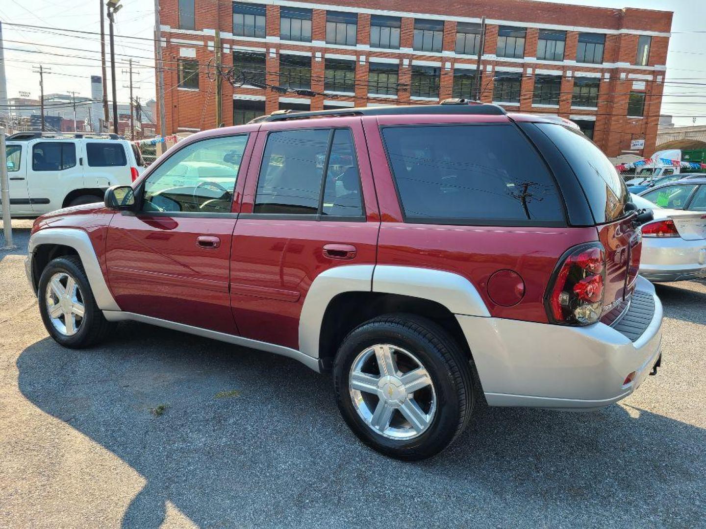 2007 RED CHEVROLET TRAILBLAZER LS (1GNDT13S872) with an 4.2L engine, Automatic transmission, located at 117 North Cameron Street, Harrisburg, PA, 17101, (717) 963-8962, 40.267021, -76.875351 - WE FINANCE!!! Good Credit/ Bad Credit/ No Credit - ALL Trade-Ins Welcomed!!! ***Guaranteed Credit Approval*** APPLY ONLINE or CALL us TODAY ;) Internet Prices and Marketplace Prices are SPECIAL discounted ***CASH DEALS*** Retail Prices are higher. Please call us to discuss your cash and finan - Photo#2