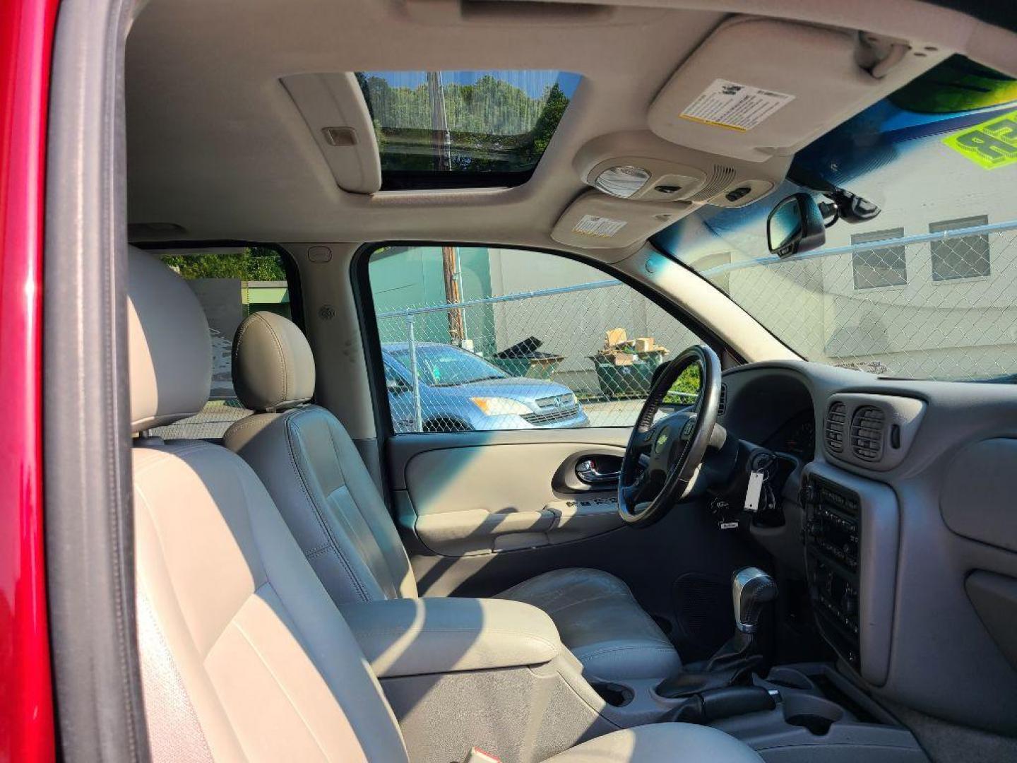 2007 RED CHEVROLET TRAILBLAZER LS (1GNDT13S872) with an 4.2L engine, Automatic transmission, located at 117 North Cameron Street, Harrisburg, PA, 17101, (717) 963-8962, 40.267021, -76.875351 - WE FINANCE!!! Good Credit/ Bad Credit/ No Credit - ALL Trade-Ins Welcomed!!! ***Guaranteed Credit Approval*** APPLY ONLINE or CALL us TODAY ;) Internet Prices and Marketplace Prices are SPECIAL discounted ***CASH DEALS*** Retail Prices are higher. Please call us to discuss your cash and finan - Photo#8