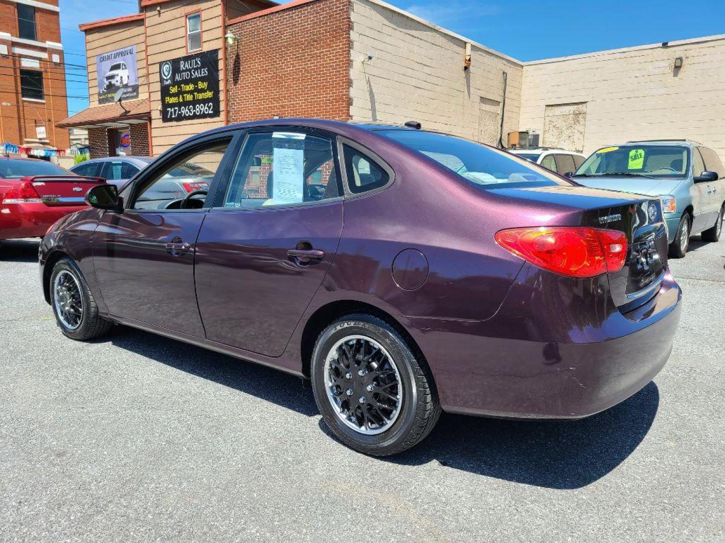 2007 BURGUN HYUNDAI ELANTRA GLS (KMHDU46D67U) with an 2.0L engine, Automatic transmission, located at 7981 Paxton Street, Harrisburg, PA, 17111, (717) 561-2926, 40.261490, -76.749229 - WE FINANCE!!! Good Credit/ Bad Credit/ No Credit - ALL Trade-Ins Welcomed!!! ***Guaranteed Credit Approval*** APPLY ONLINE or CALL us TODAY ;) Internet Prices and Marketplace Prices are SPECIAL discounted ***CASH DEALS*** Retail Prices are higher. Please call us to discuss your cash and finan - Photo#2