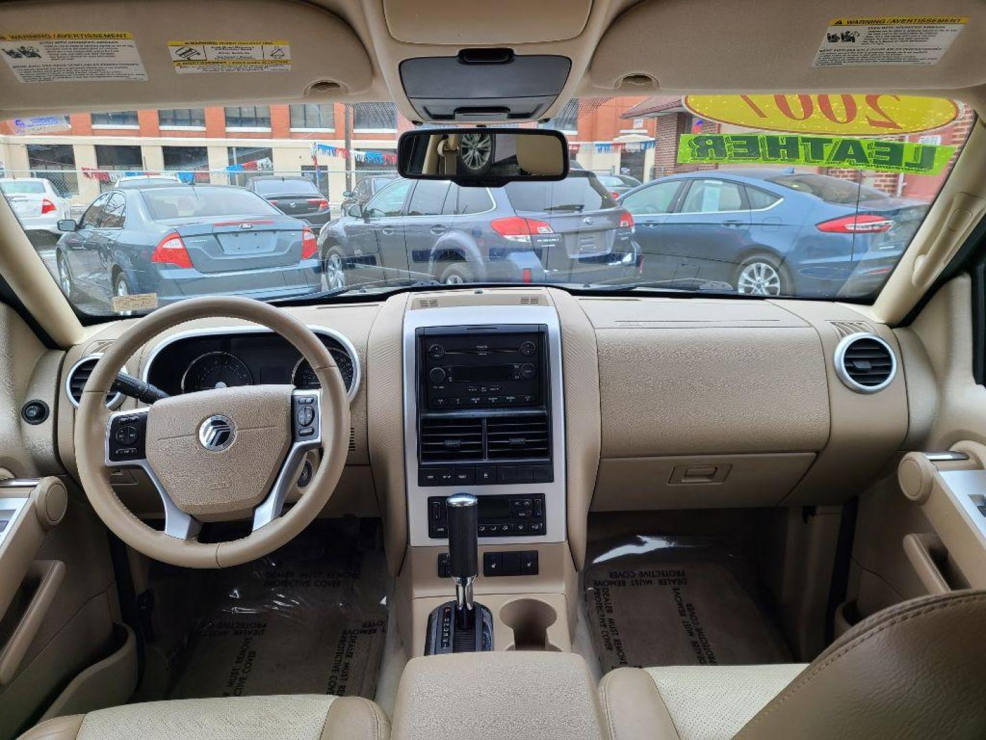 2007 GOLD MERCURY MOUNTAINEER LUXURY (4M2EU47E37U) with an 4.0L engine, Automatic transmission, located at 117 North Cameron Street, Harrisburg, PA, 17101, (717) 963-8962, 40.267021, -76.875351 - Photo#10