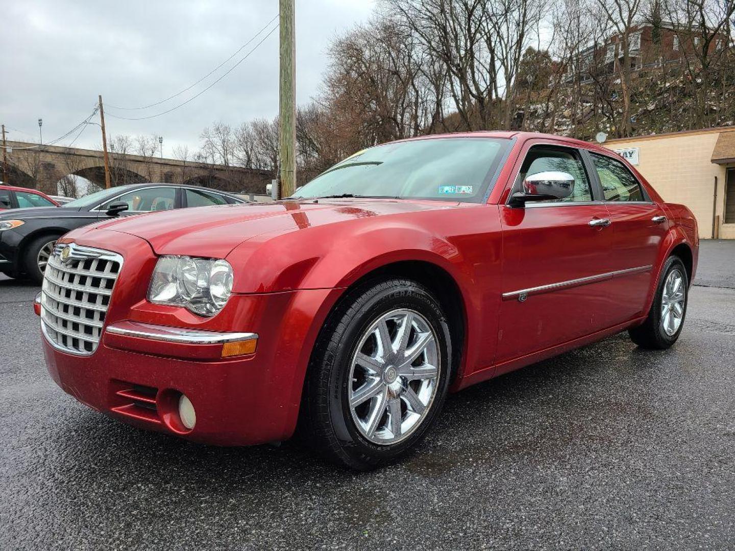 2008 RED CHRYSLER 300C (2C3KA63H38H) with an 5.7L engine, Automatic transmission, located at 117 North Cameron Street, Harrisburg, PA, 17101, (717) 963-8962, 40.267021, -76.875351 - WE FINANCE!!! Good Credit/ Bad Credit/ No Credit - ALL Trade-Ins Welcomed!!! ***Guaranteed Credit Approval*** APPLY ONLINE or CALL us TODAY ;) Internet Prices and Marketplace Prices are SPECIAL discounted ***CASH DEALS*** Retail Prices are higher. Please call us to discuss your cash and finan - Photo#0