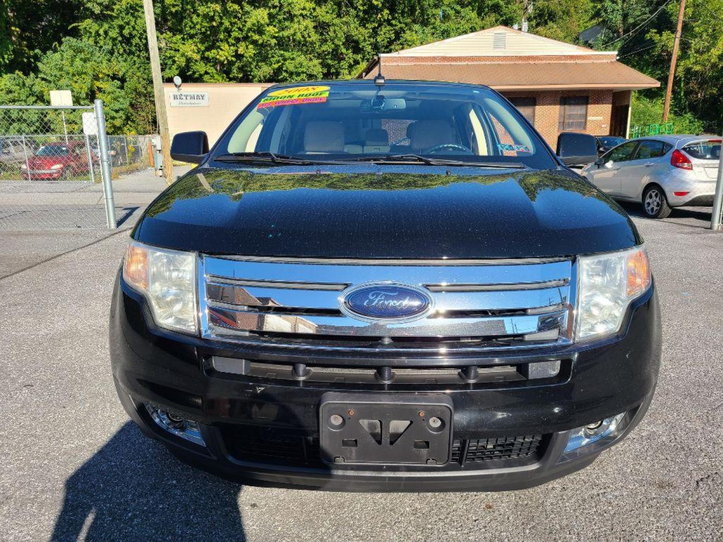 2008 BLACK FORD EDGE LIMITED (2FMDK49C58B) with an 3.5L engine, Automatic transmission, located at 117 North Cameron Street, Harrisburg, PA, 17101, (717) 963-8962, 40.267021, -76.875351 - WE FINANCE!!! Good Credit/ Bad Credit/ No Credit - ALL Trade-Ins Welcomed!!! ***Guaranteed Credit Approval*** APPLY ONLINE or CALL us TODAY ;) Internet Prices and Marketplace Prices are SPECIAL discounted ***CASH DEALS*** Retail Prices are higher. Please call us to discuss your cash and finan - Photo#7