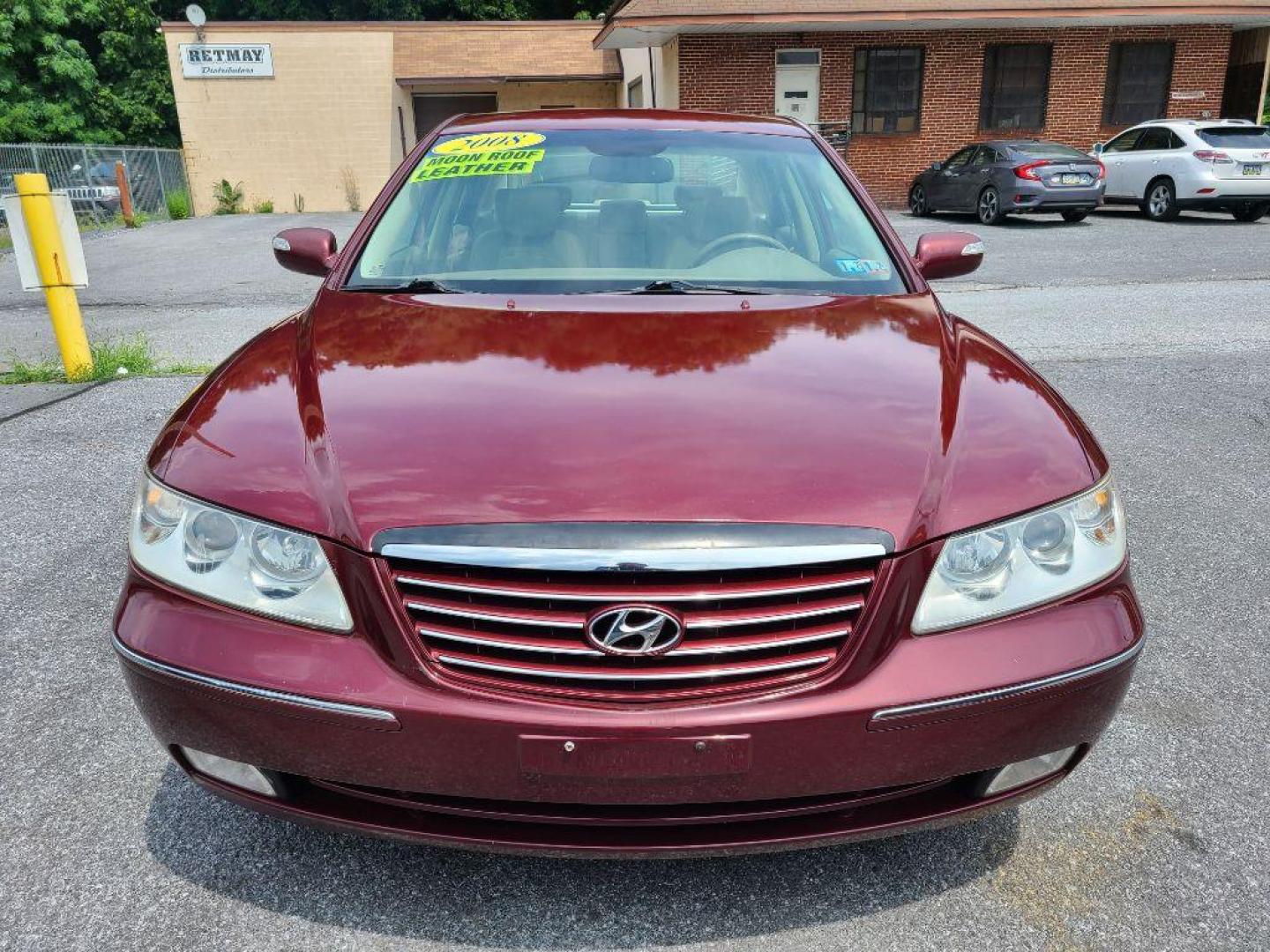 2008 BURG HYUNDAI AZERA SE (KMHFC46FX8A) with an 3.8L engine, Automatic transmission, located at 117 North Cameron Street, Harrisburg, PA, 17101, (717) 963-8962, 40.267021, -76.875351 - WE FINANCE!!! Good Credit/ Bad Credit/ No Credit - ALL Trade-Ins Welcomed!!! ***Guaranteed Credit Approval*** APPLY ONLINE or CALL us TODAY ;) Internet Prices and Marketplace Prices are SPECIAL discounted ***CASH DEALS*** Retail Prices are higher. Please call us to discuss your cash and finan - Photo#7