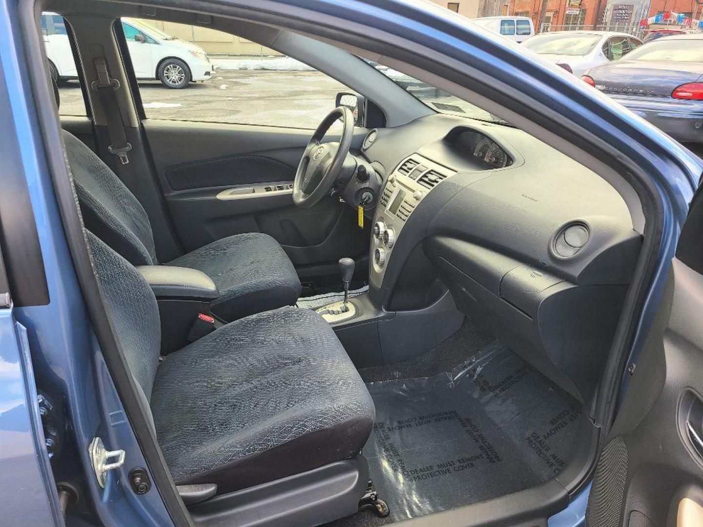 2008 BLUE TOYOTA YARIS SEDAN (JTDBT903284) with an 1.5L engine, Automatic transmission, located at 117 North Cameron Street, Harrisburg, PA, 17101, (717) 963-8962, 40.267021, -76.875351 - WE FINANCE!!! Good Credit/ Bad Credit/ No Credit - ALL Trade-Ins Welcomed!!! ***Guaranteed Credit Approval*** APPLY ONLINE or CALL us TODAY ;) Internet Prices and Marketplace Prices are SPECIAL discounted ***CASH DEALS*** Retail Prices are higher. Please call us to discuss your cash and finan - Photo#8