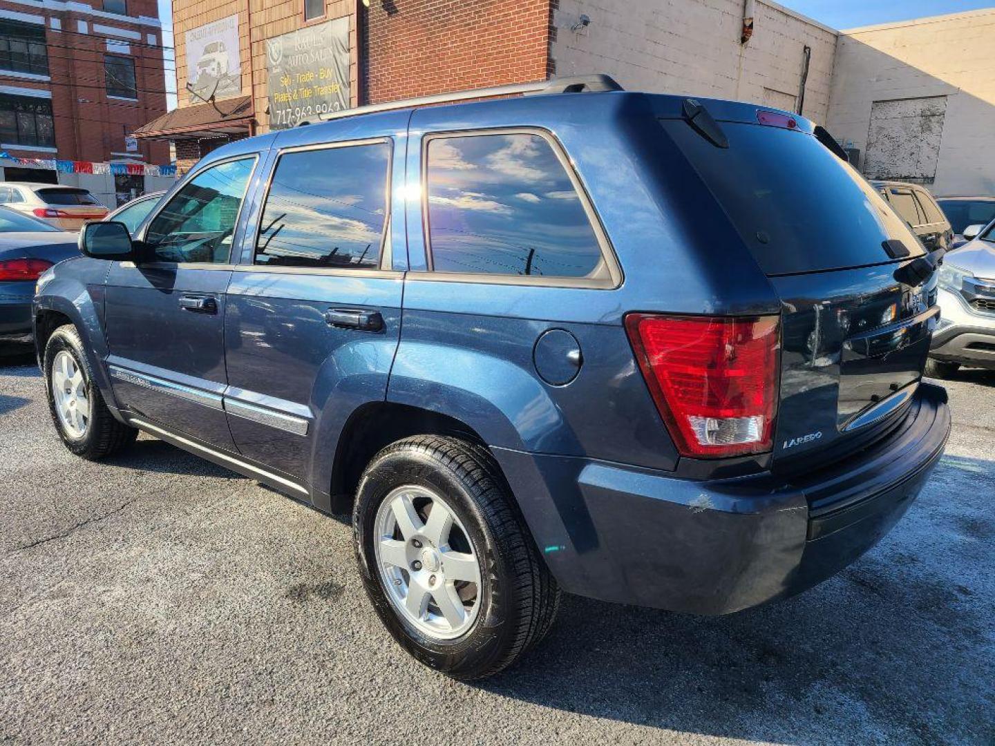 2010 BLUE JEEP GRAND CHEROKEE LAREDO (1J4PS4GK8AC) with an 3.7L engine, Automatic transmission, located at 117 North Cameron Street, Harrisburg, PA, 17101, (717) 963-8962, 40.267021, -76.875351 - WE FINANCE!!! Good Credit/ Bad Credit/ No Credit - ALL Trade-Ins Welcomed!!! ***Guaranteed Credit Approval*** APPLY ONLINE or CALL us TODAY ;) Internet Prices and Marketplace Prices are SPECIAL discounted ***CASH DEALS*** Retail Prices are higher. Please call us to discuss your cash and finan - Photo#2