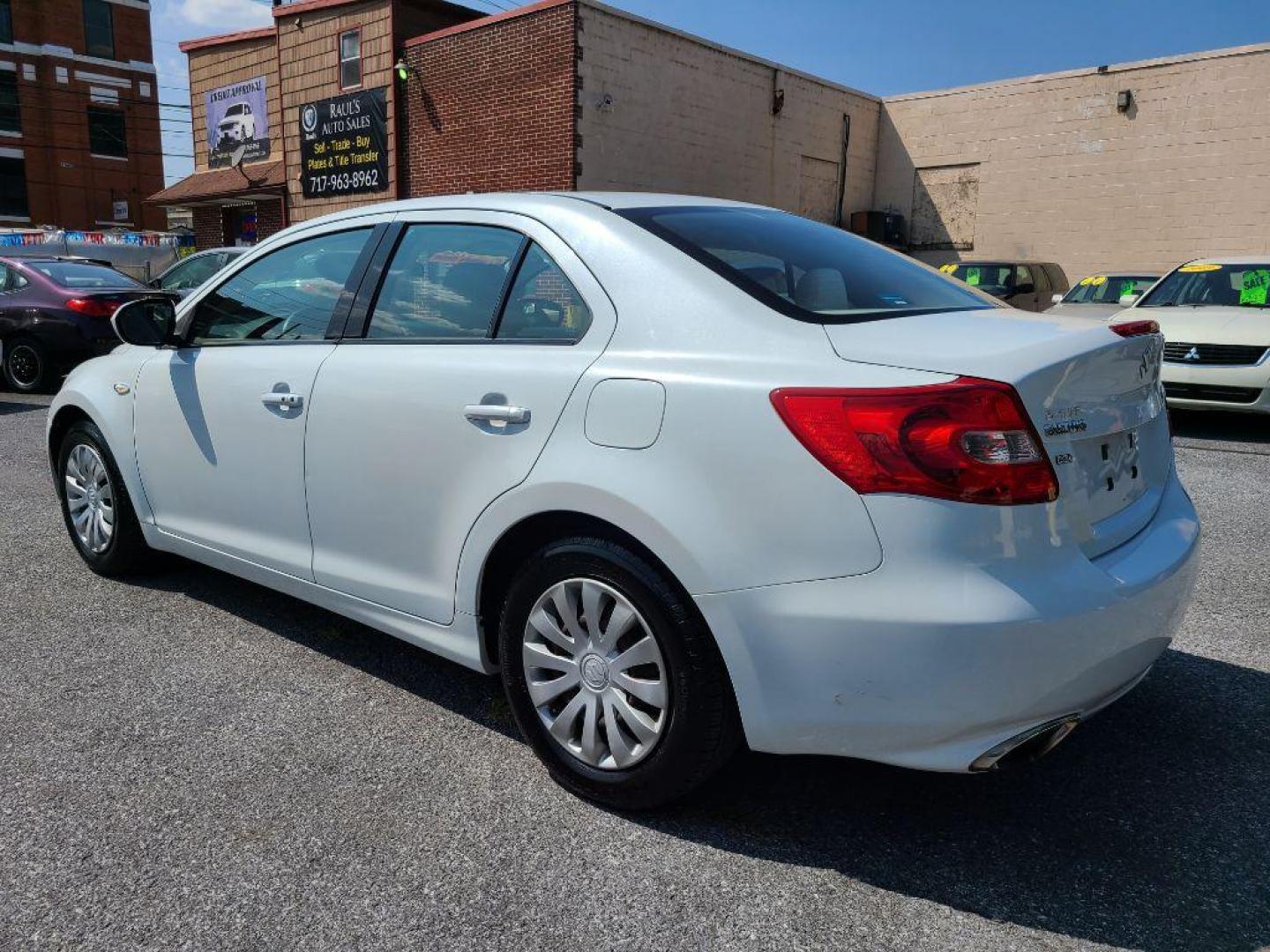 2010 WHITE SUZUKI KIZASHI S (JS2RF9A16A6) with an 2.4L engine, Continuously Variable transmission, located at 117 North Cameron Street, Harrisburg, PA, 17101, (717) 963-8962, 40.267021, -76.875351 - WE FINANCE!!! Good Credit/ Bad Credit/ No Credit - ALL Trade-Ins Welcomed!!! ***Guaranteed Credit Approval*** APPLY ONLINE or CALL us TODAY ;) Internet Prices and Marketplace Prices are SPECIAL discounted ***CASH DEALS*** Retail Prices are higher. Please call us to discuss your cash and finan - Photo#2