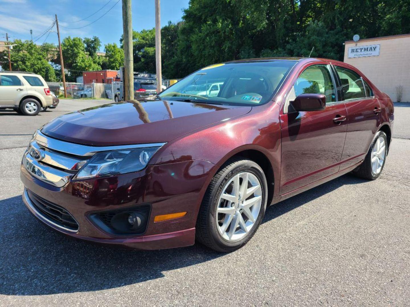 2011 BURGAN FORD FUSION SE (3FAHP0HAXBR) with an 2.5L engine, Automatic transmission, located at 7981 Paxton Street, Harrisburg, PA, 17111, (717) 561-2926, 40.261490, -76.749229 - WE FINANCE!!! Good Credit/ Bad Credit/ No Credit - ALL Trade-Ins Welcomed!!! ***Guaranteed Credit Approval*** APPLY ONLINE or CALL us TODAY ;) Internet Prices and Marketplace Prices are SPECIAL discounted ***CASH DEALS*** Retail Prices are higher. Please call us to discuss your cash and finan - Photo#0