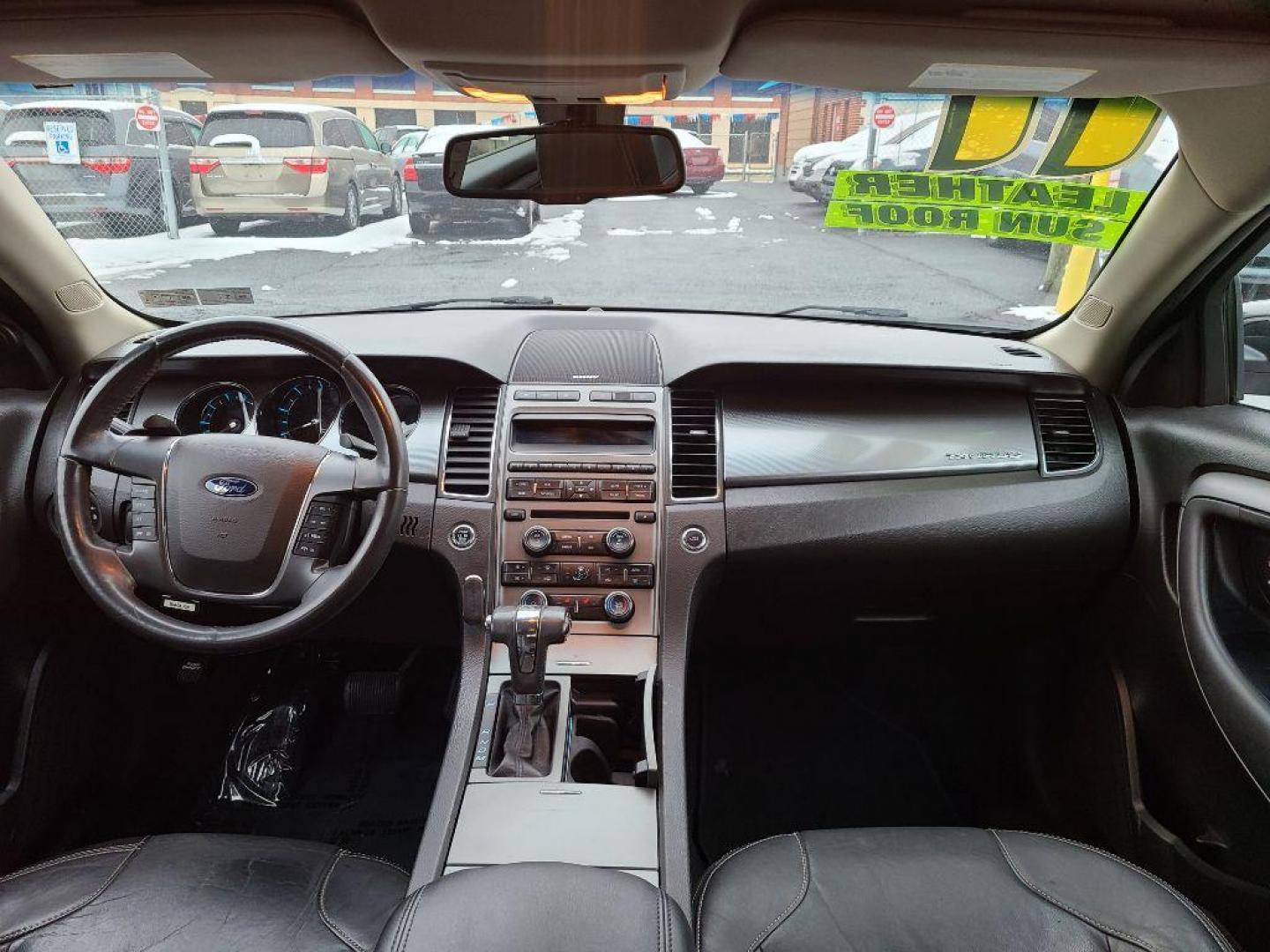 2011 BLACK FORD TAURUS SEL (1FAHP2EW6BG) with an 3.5L engine, Automatic transmission, located at 117 North Cameron Street, Harrisburg, PA, 17101, (717) 963-8962, 40.267021, -76.875351 - WE FINANCE!!! Good Credit/ Bad Credit/ No Credit - ALL Trade-Ins Welcomed!!! ***Guaranteed Credit Approval*** APPLY ONLINE or CALL us TODAY ;) Internet Prices and Marketplace Prices are SPECIAL discounted ***CASH DEALS*** Retail Prices are higher. Please call us to discuss your cash and finan - Photo#9