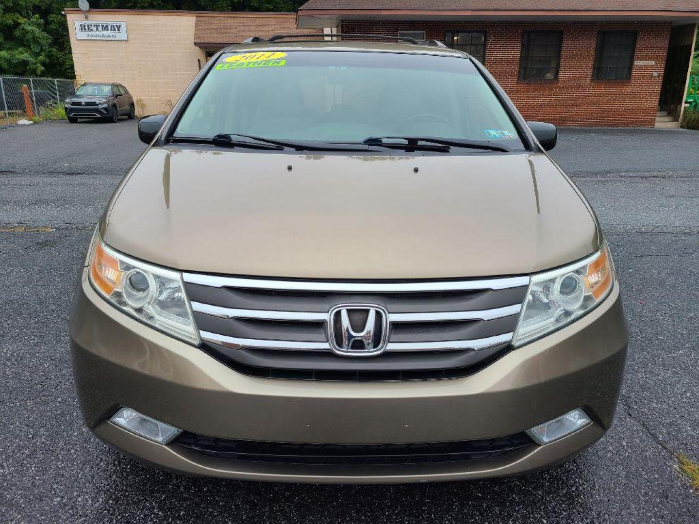 2011 BEIGE HONDA ODYSSEY EXL (5FNRL5H61BB) with an 3.5L engine, Automatic transmission, located at 7981 Paxton Street, Harrisburg, PA, 17111, (717) 561-2926, 40.261490, -76.749229 - WE FINANCE!!! Good Credit/ Bad Credit/ No Credit - ALL Trade-Ins Welcomed!!! ***Guaranteed Credit Approval*** APPLY ONLINE or CALL us TODAY ;) Internet Prices and Marketplace Prices are SPECIAL discounted ***CASH DEALS*** Retail Prices are higher. Please call us to discuss your cash and finan - Photo#7