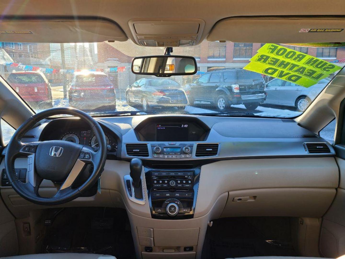 2011 GOLD HONDA ODYSSEY EXL (5FNRL5H64BB) with an 3.5L engine, Automatic transmission, located at 117 North Cameron Street, Harrisburg, PA, 17101, (717) 963-8962, 40.267021, -76.875351 - WE FINANCE!!! Good Credit/ Bad Credit/ No Credit - ALL Trade-Ins Welcomed!!! ***Guaranteed Credit Approval*** APPLY ONLINE or CALL us TODAY ;) Internet Prices and Marketplace Prices are SPECIAL discounted ***CASH DEALS*** Retail Prices are higher. Please call us to discuss your cash and finan - Photo#9