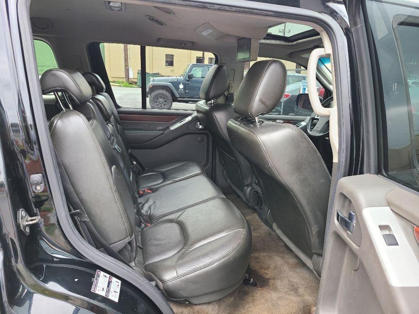 2011 BLACK NISSAN PATHFINDER S (5N1AR1NB0BC) with an 4.0L engine, Automatic transmission, located at 117 North Cameron Street, Harrisburg, PA, 17101, (717) 963-8962, 40.267021, -76.875351 - WE FINANCE!!! Good Credit/ Bad Credit/ No Credit - ALL Trade-Ins Welcomed!!! ***Guaranteed Credit Approval*** APPLY ONLINE or CALL us TODAY ;) Internet Prices and Marketplace Prices are SPECIAL discounted ***CASH DEALS*** Retail Prices are higher. Please call us to discuss your cash and finan - Photo#12