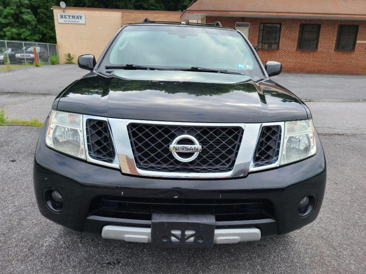 2011 BLACK NISSAN PATHFINDER S (5N1AR1NB0BC) with an 4.0L engine, Automatic transmission, located at 117 North Cameron Street, Harrisburg, PA, 17101, (717) 963-8962, 40.267021, -76.875351 - WE FINANCE!!! Good Credit/ Bad Credit/ No Credit - ALL Trade-Ins Welcomed!!! ***Guaranteed Credit Approval*** APPLY ONLINE or CALL us TODAY ;) Internet Prices and Marketplace Prices are SPECIAL discounted ***CASH DEALS*** Retail Prices are higher. Please call us to discuss your cash and finan - Photo#7