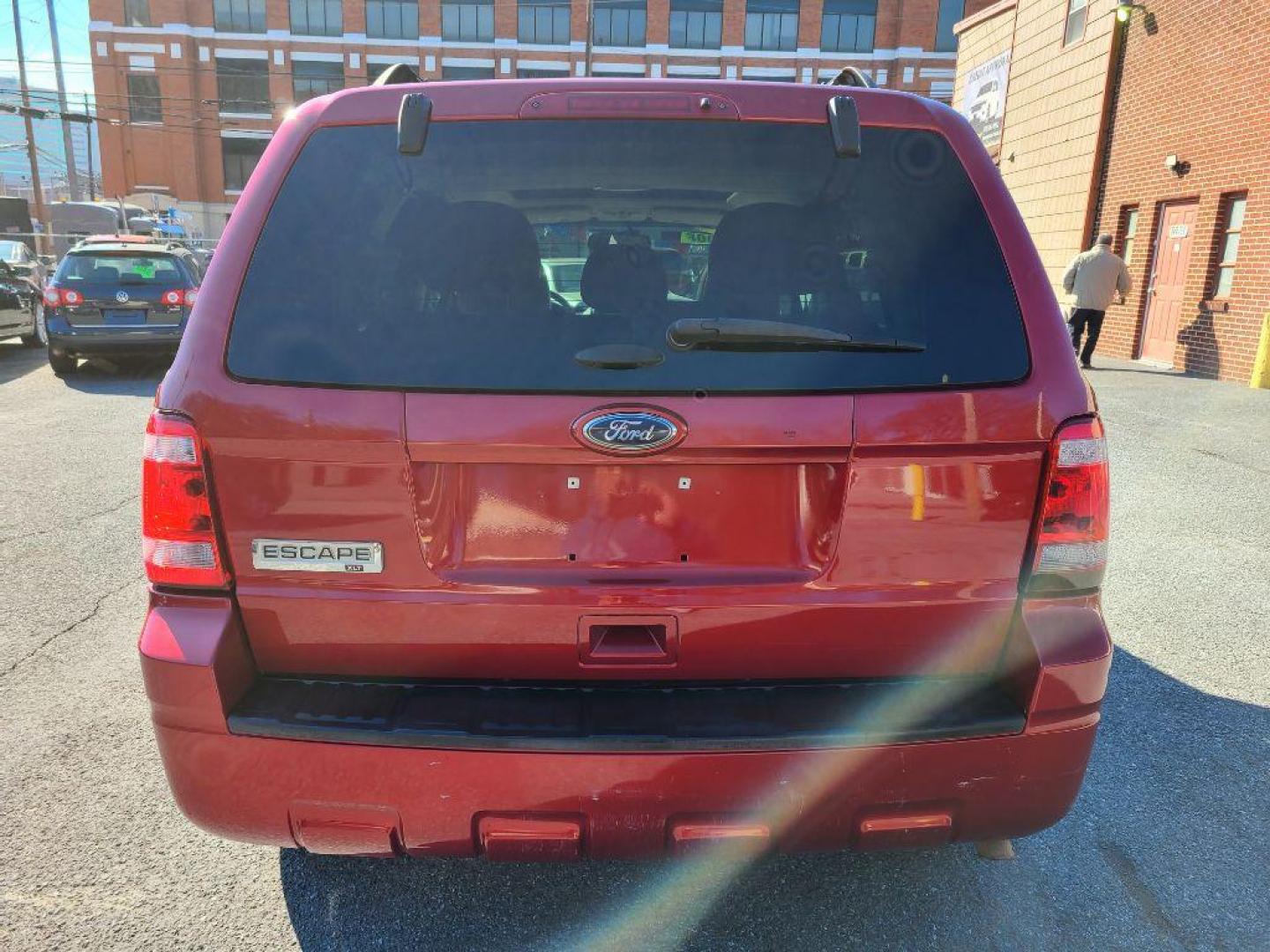 2012 RED FORD ESCAPE XLT (1FMCU0D74CK) with an 2.5L engine, Automatic transmission, located at 7981 Paxton Street, Harrisburg, PA, 17111, (717) 561-2926, 40.261490, -76.749229 - Photo#3